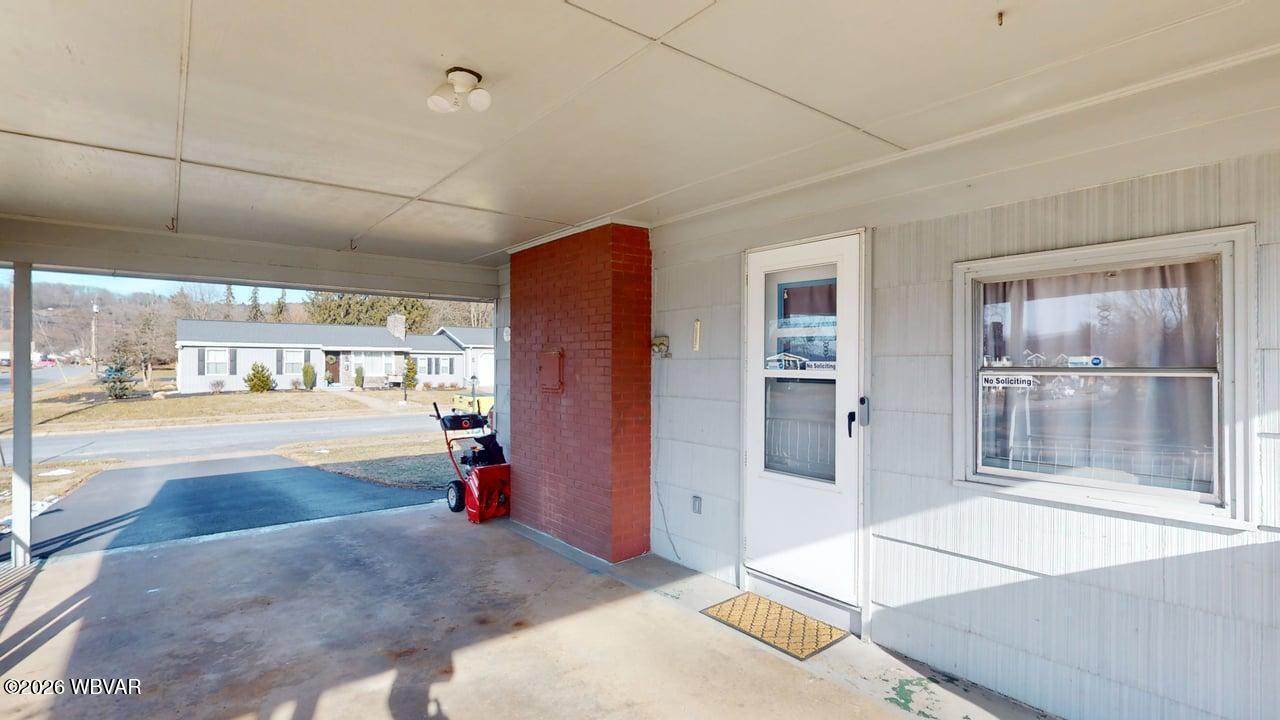 Properties 5 1102 WELDON STREET