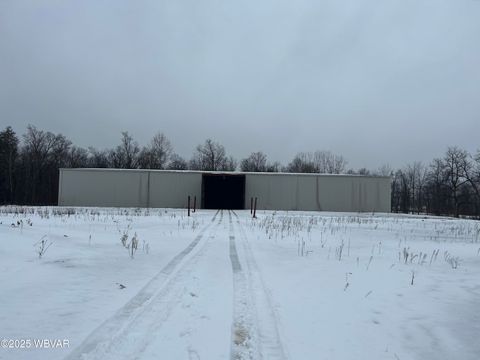 Properties 30 18 6TH AVENUE Union City PA 16438