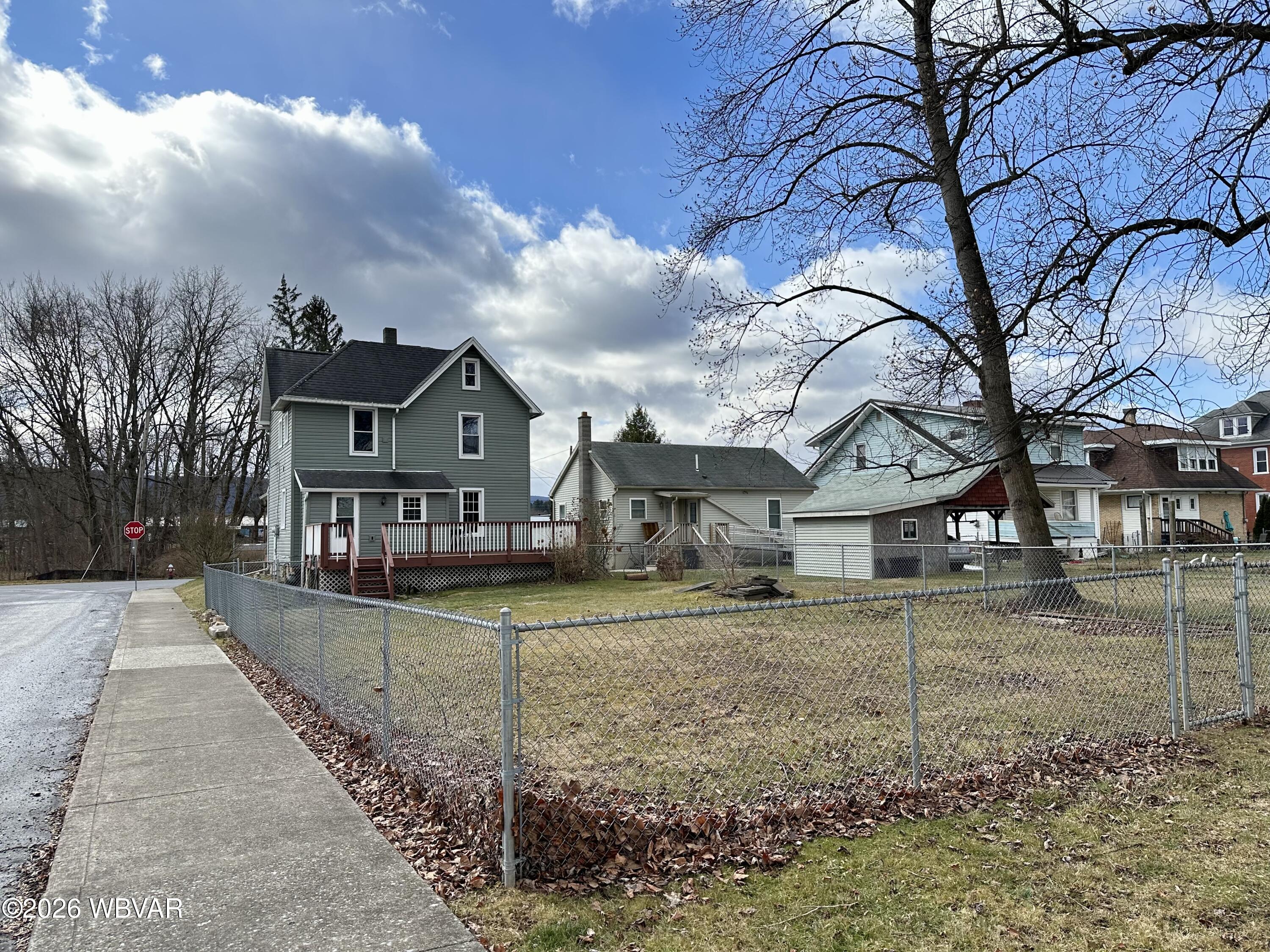 Properties 4 318 WASHINGTON AVENUE