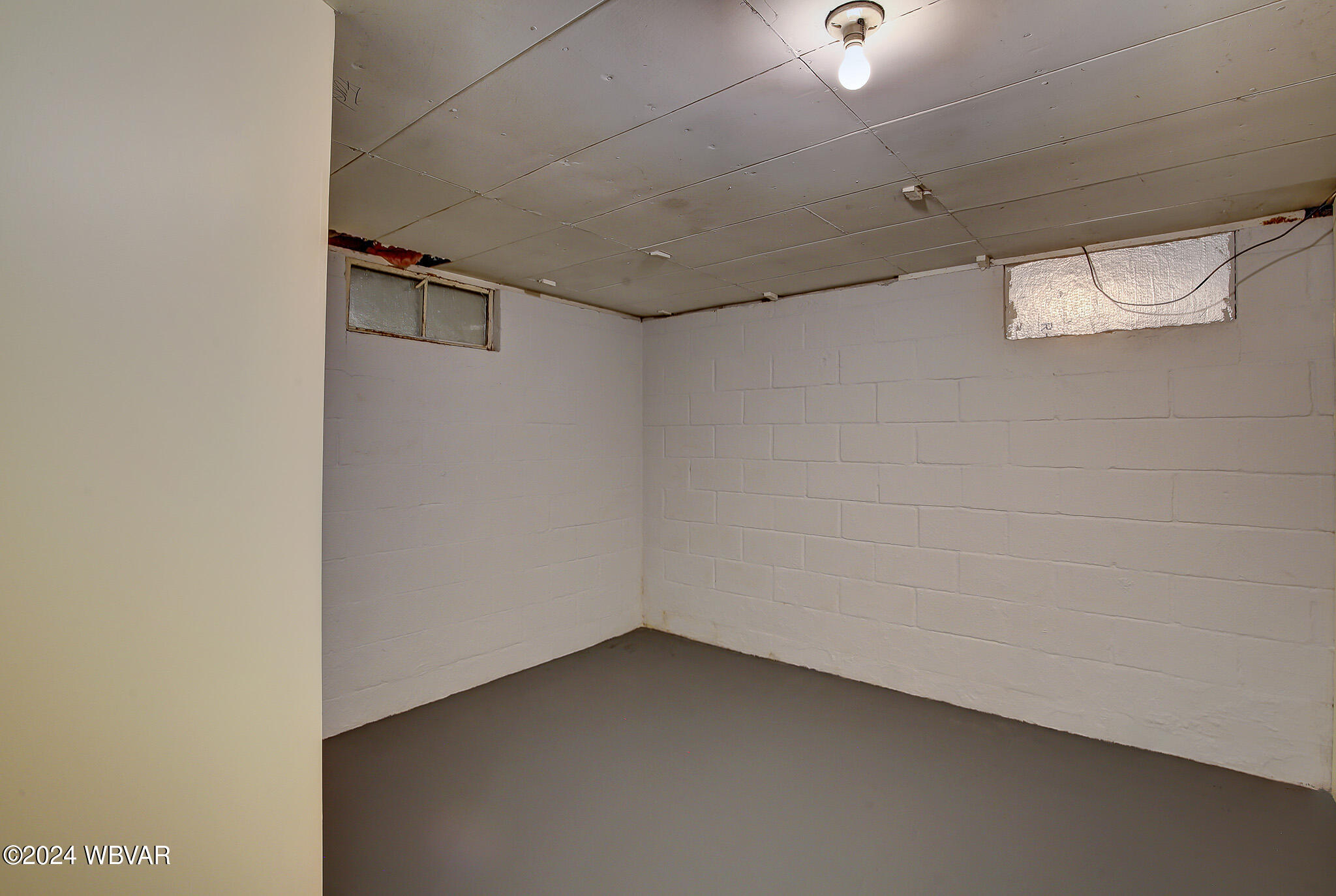 Mill Hall, Pennsylvania 17751, United States, 3 Bedrooms Bedrooms, ,2 BathroomsBathrooms,Residential,Active,42365