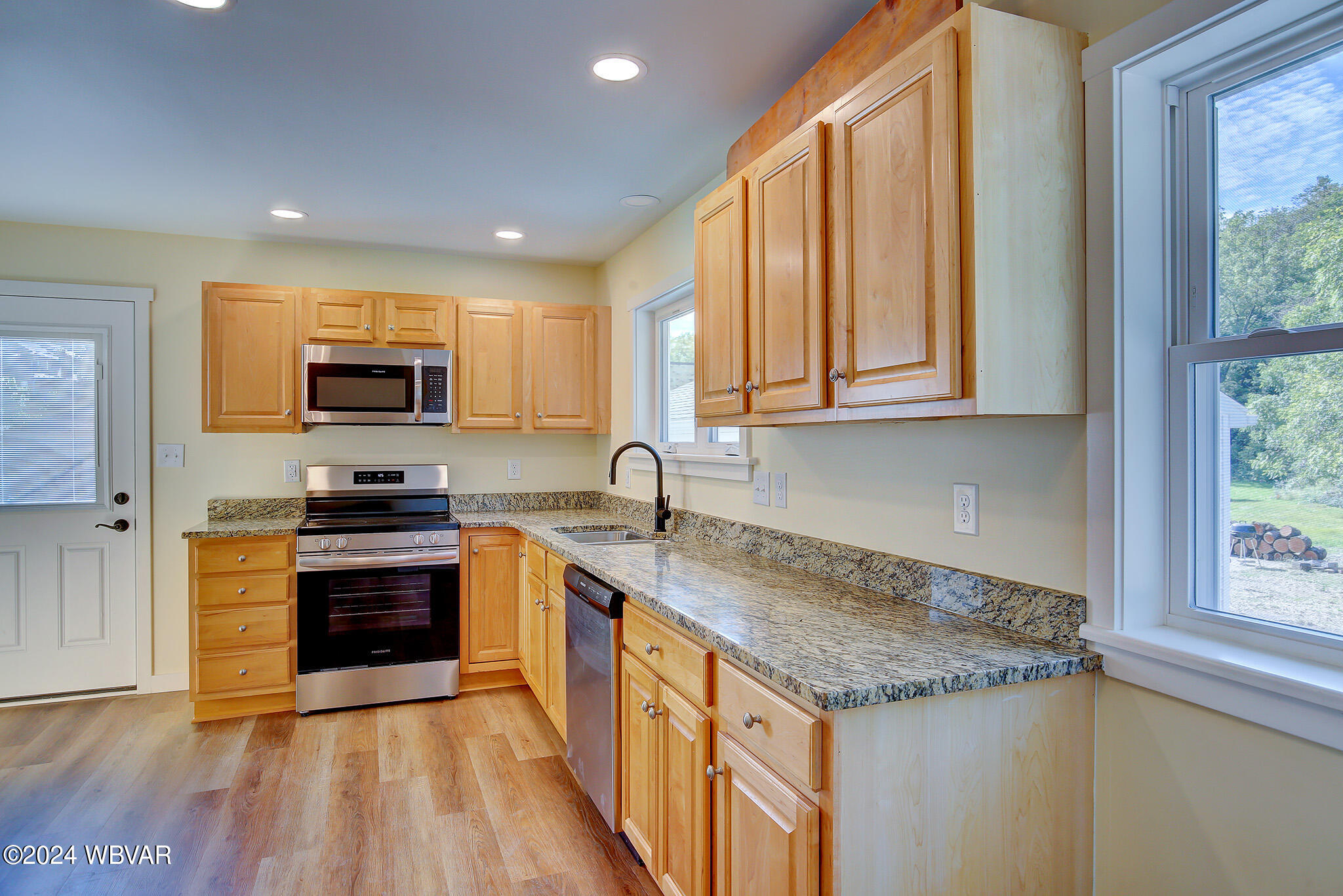 Mill Hall, Pennsylvania 17751, United States, 3 Bedrooms Bedrooms, ,2 BathroomsBathrooms,Residential,Active,42365