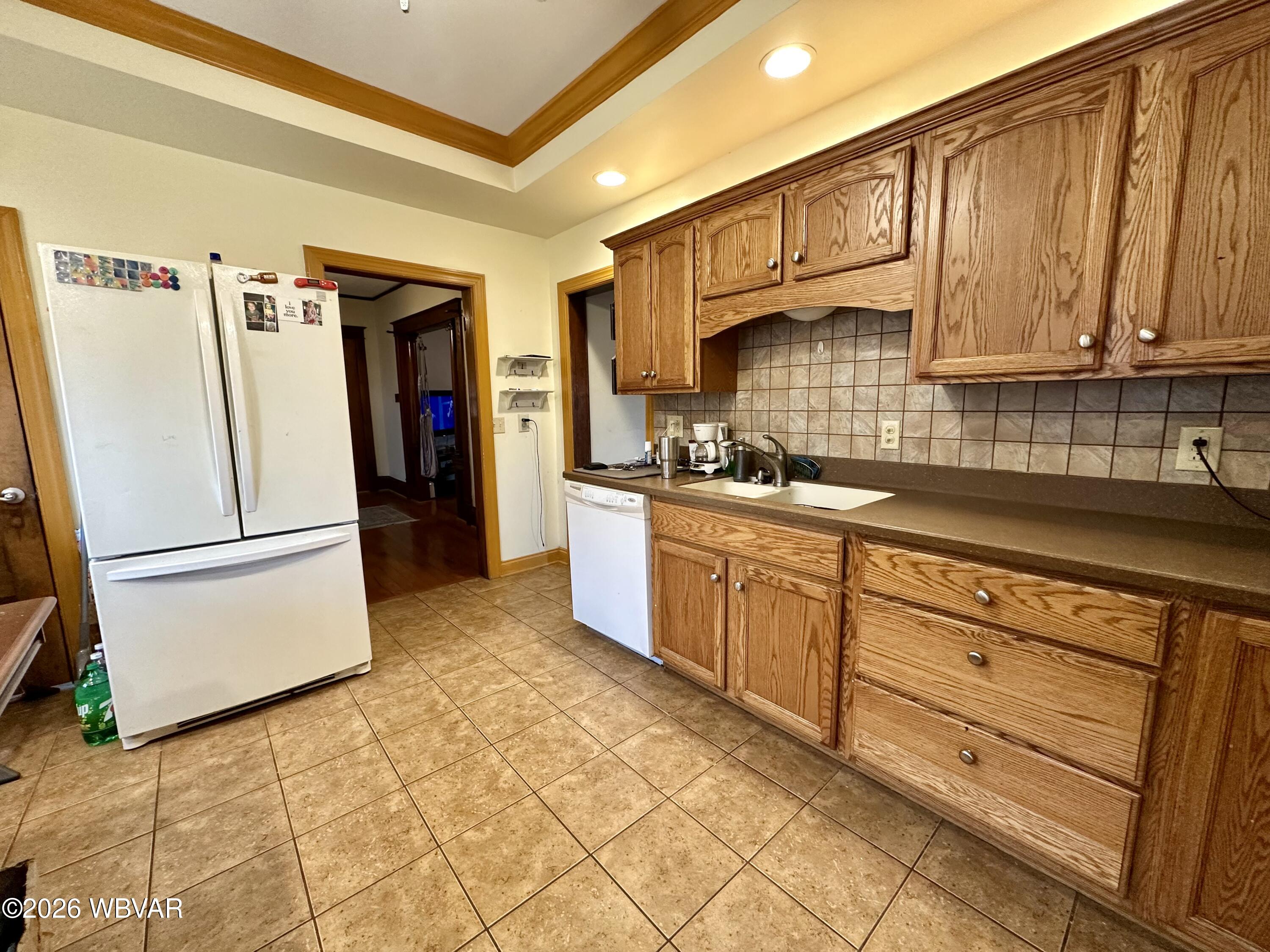 Properties 4 332 WASHINGTON AVENUE