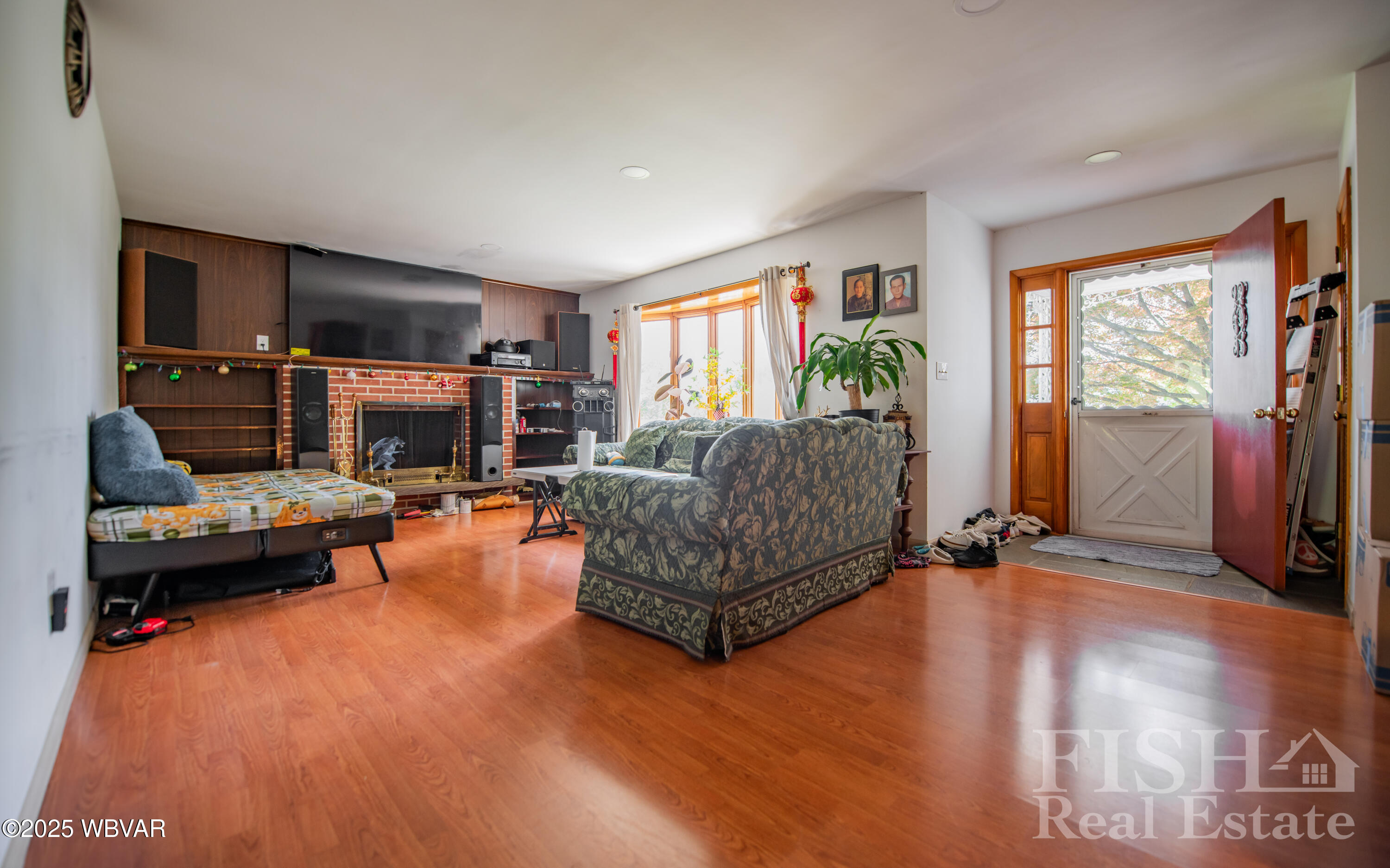 2721 ORCHARD AVE