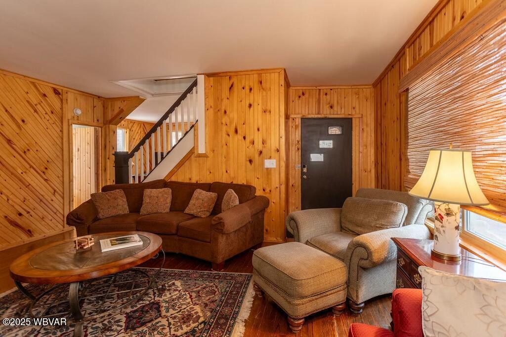 Waterville, Pennsylvania 17776, United States, 4 Bedrooms Bedrooms, ,3 BathroomsBathrooms,Residential,Active,97000