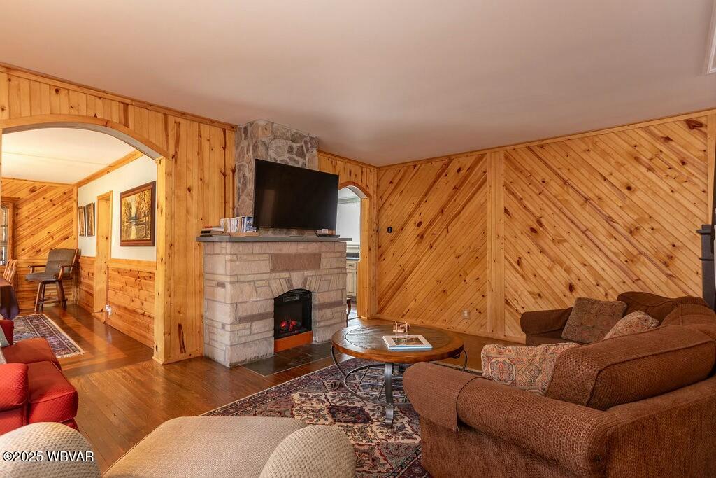 Waterville, Pennsylvania 17776, United States, 4 Bedrooms Bedrooms, ,3 BathroomsBathrooms,Residential,Active,97000