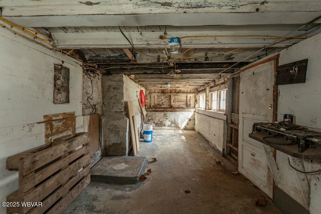 Waterville, Pennsylvania 17776, United States, 4 Bedrooms Bedrooms, ,3 BathroomsBathrooms,Residential,Active,97000