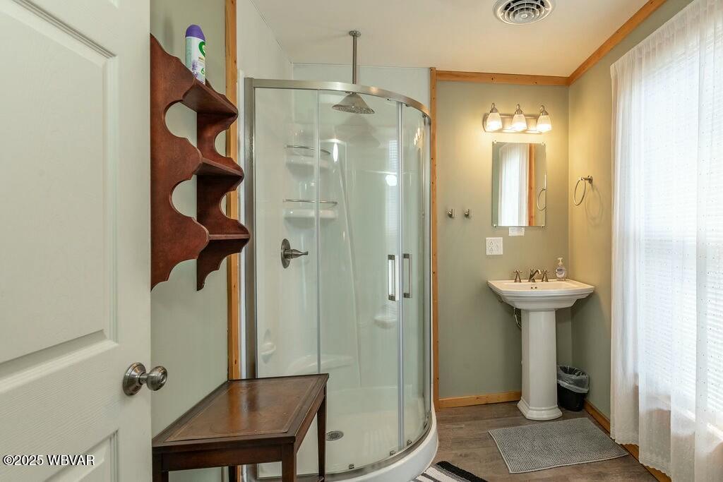 Waterville, Pennsylvania 17776, United States, 4 Bedrooms Bedrooms, ,3 BathroomsBathrooms,Residential,Active,97000