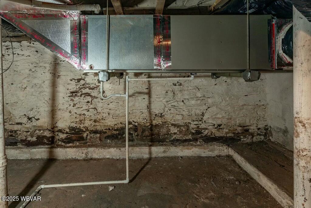 Waterville, Pennsylvania 17776, United States, 4 Bedrooms Bedrooms, ,3 BathroomsBathrooms,Residential,Active,97000