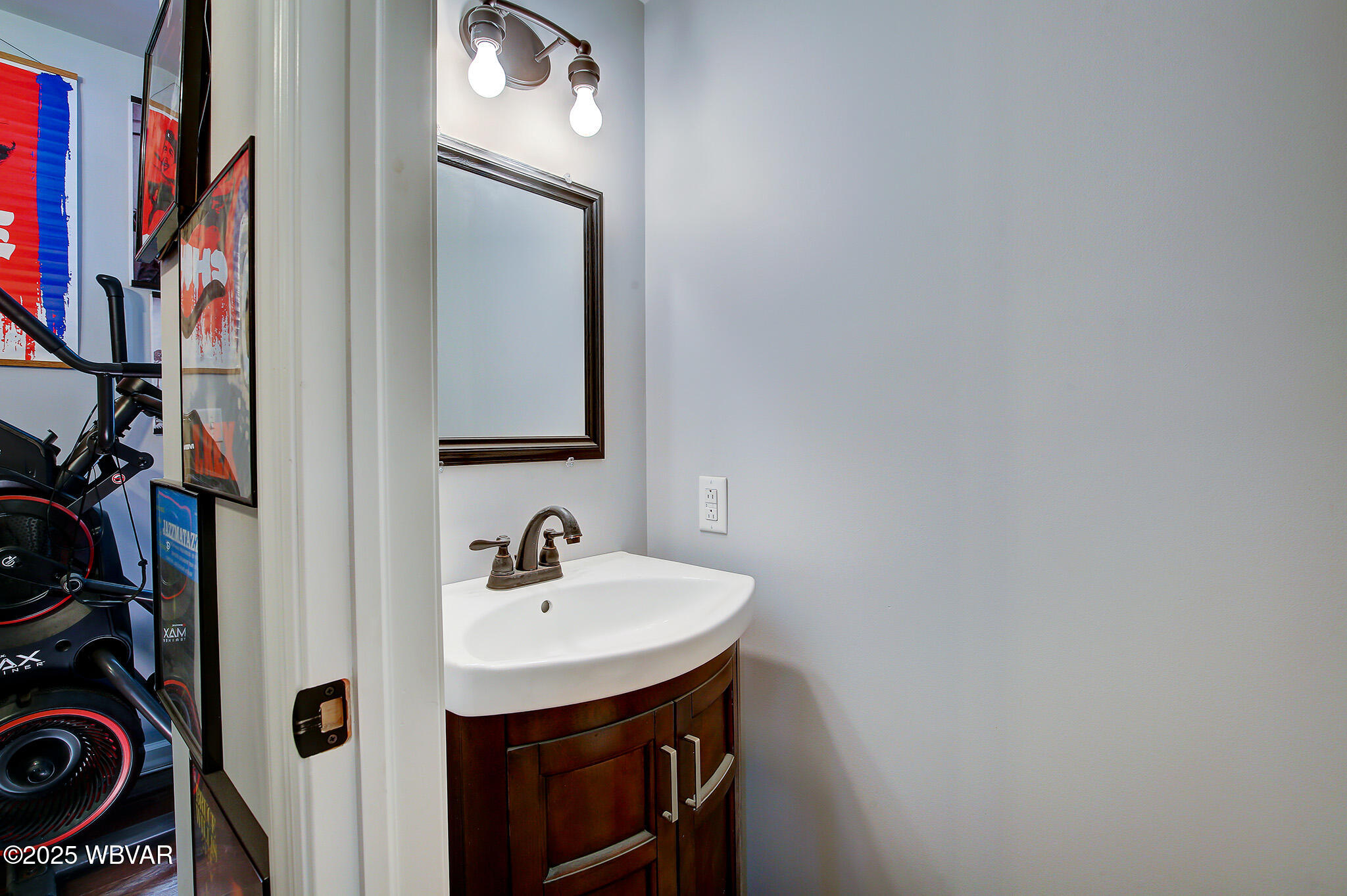 Jersey Shore, Pennsylvania 17740, United States, 2 Bedrooms Bedrooms, ,2 BathroomsBathrooms,Residential,Active,143203