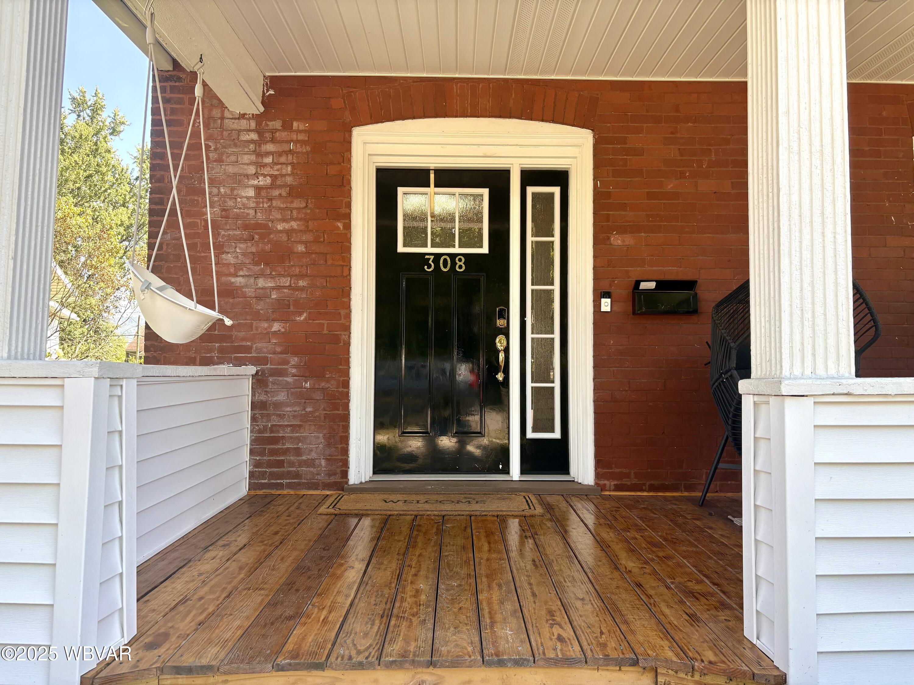 308 WOODLAND AVENUE