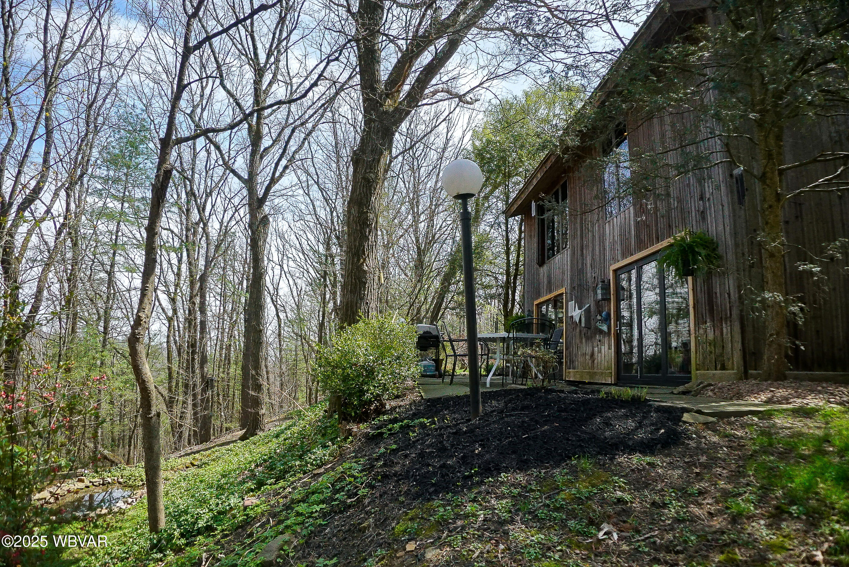 11 SPRUCE DRIVE