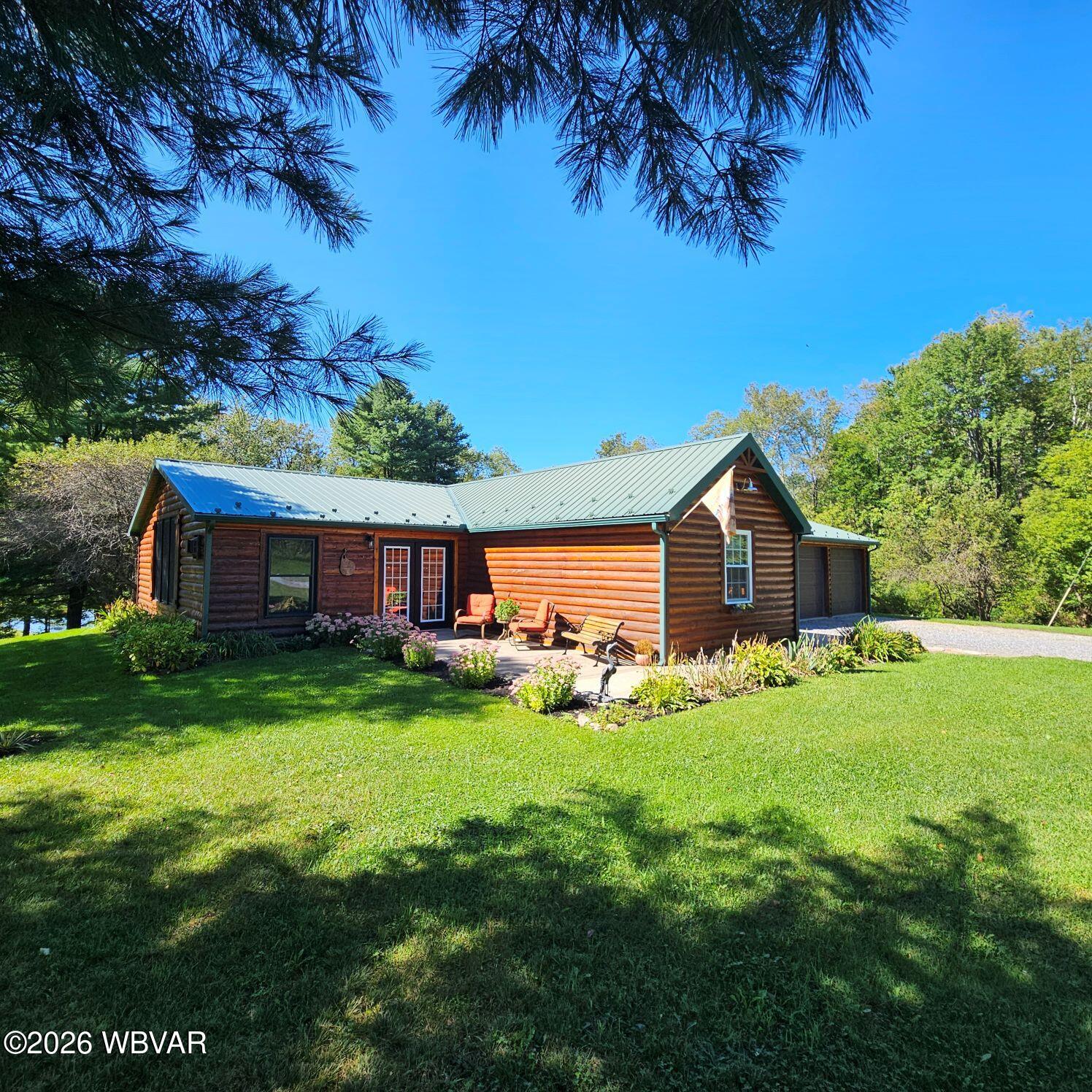 1526 oregon hill road