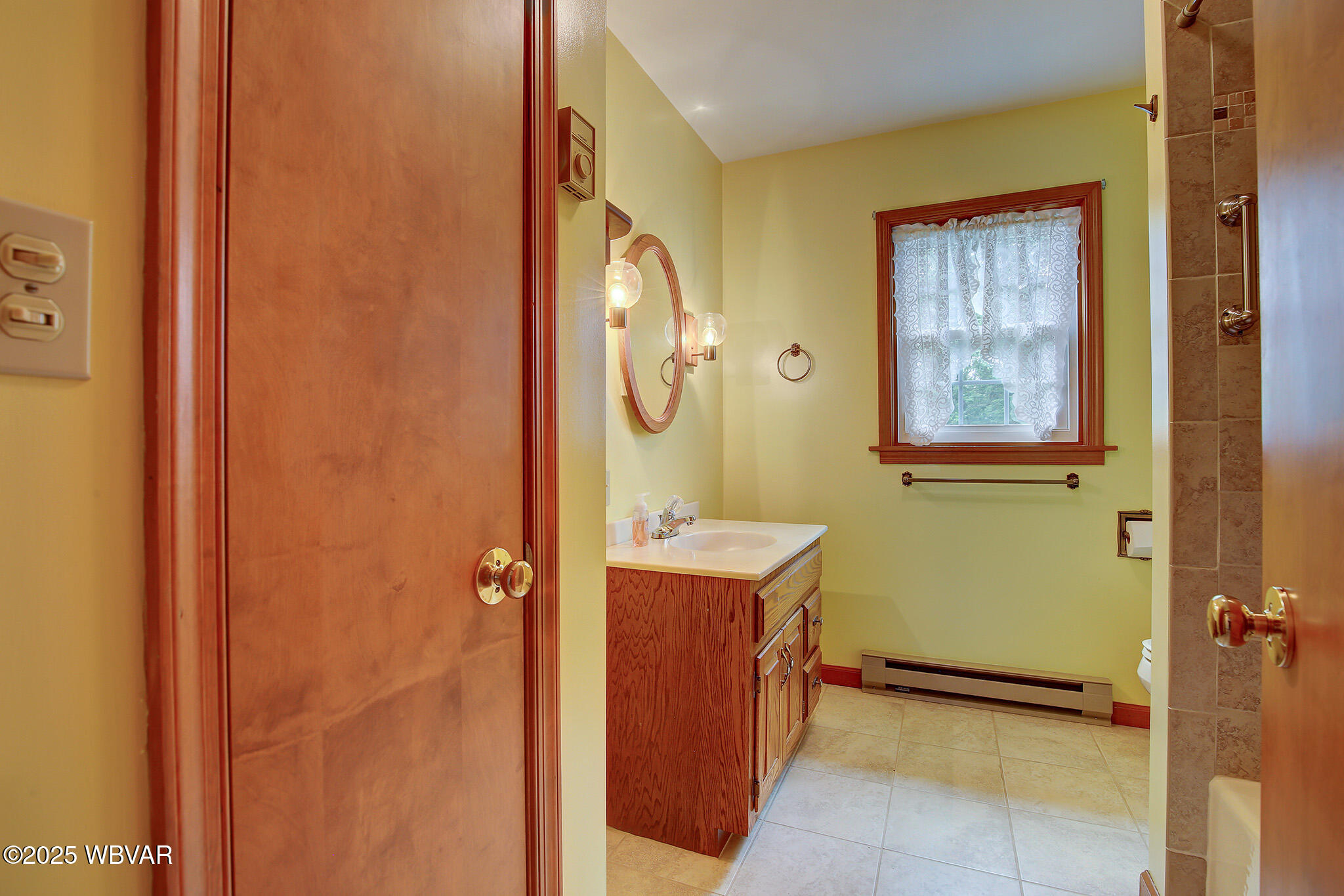 Williamsport, Pennsylvania 17701, United States, 4 Bedrooms Bedrooms, ,3 BathroomsBathrooms,Residential,Contingent,162261