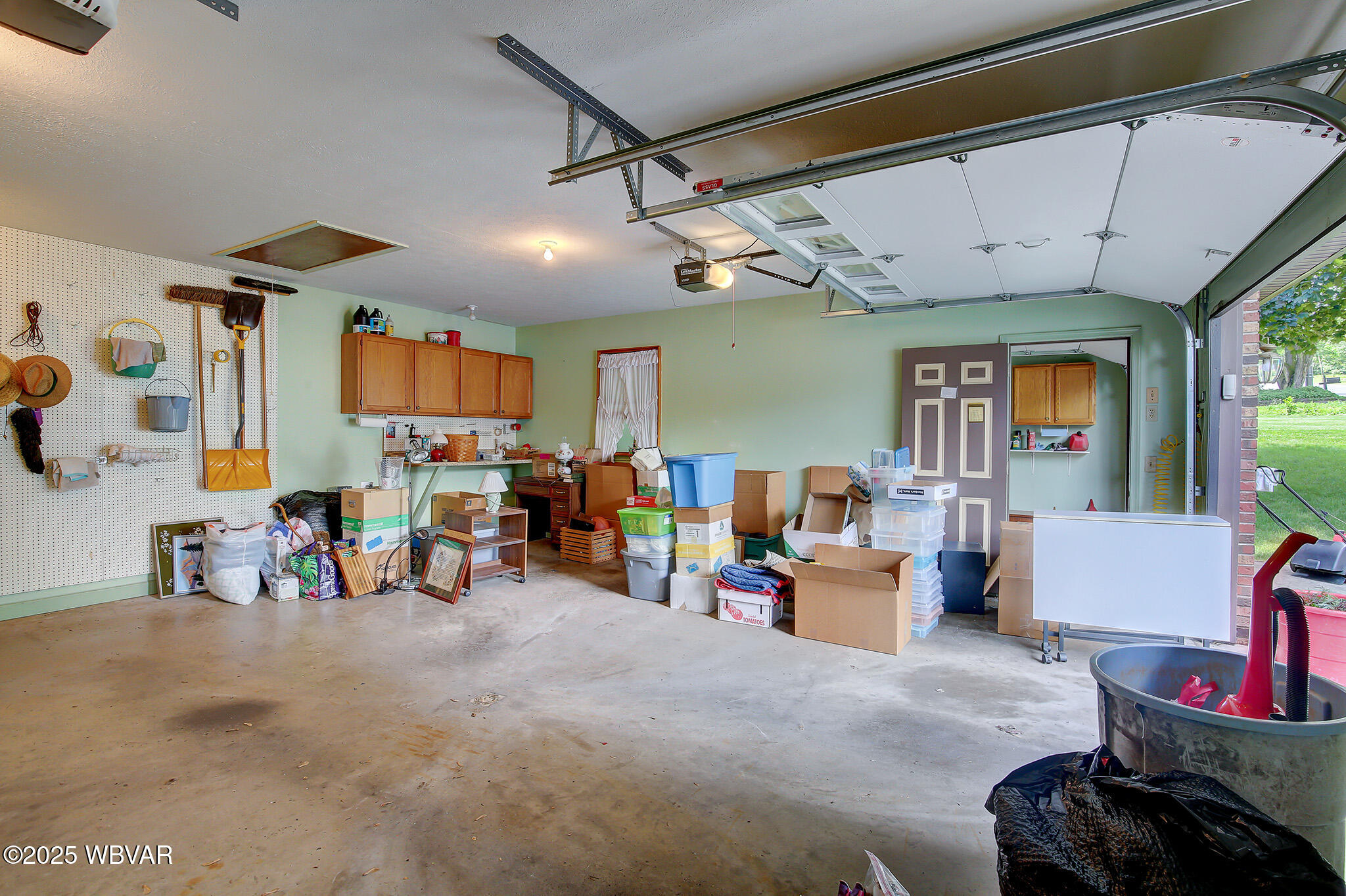 Williamsport, Pennsylvania 17701, United States, 4 Bedrooms Bedrooms, ,3 BathroomsBathrooms,Residential,Contingent,162261