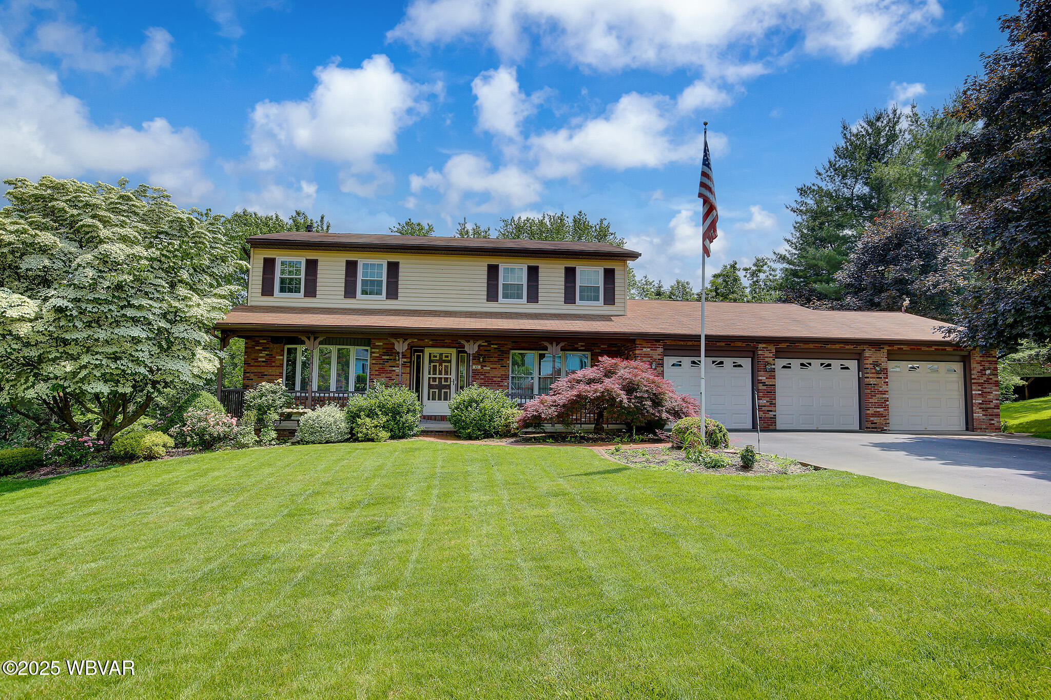 Williamsport, Pennsylvania 17701, United States, 4 Bedrooms Bedrooms, ,3 BathroomsBathrooms,Residential,Contingent,162261