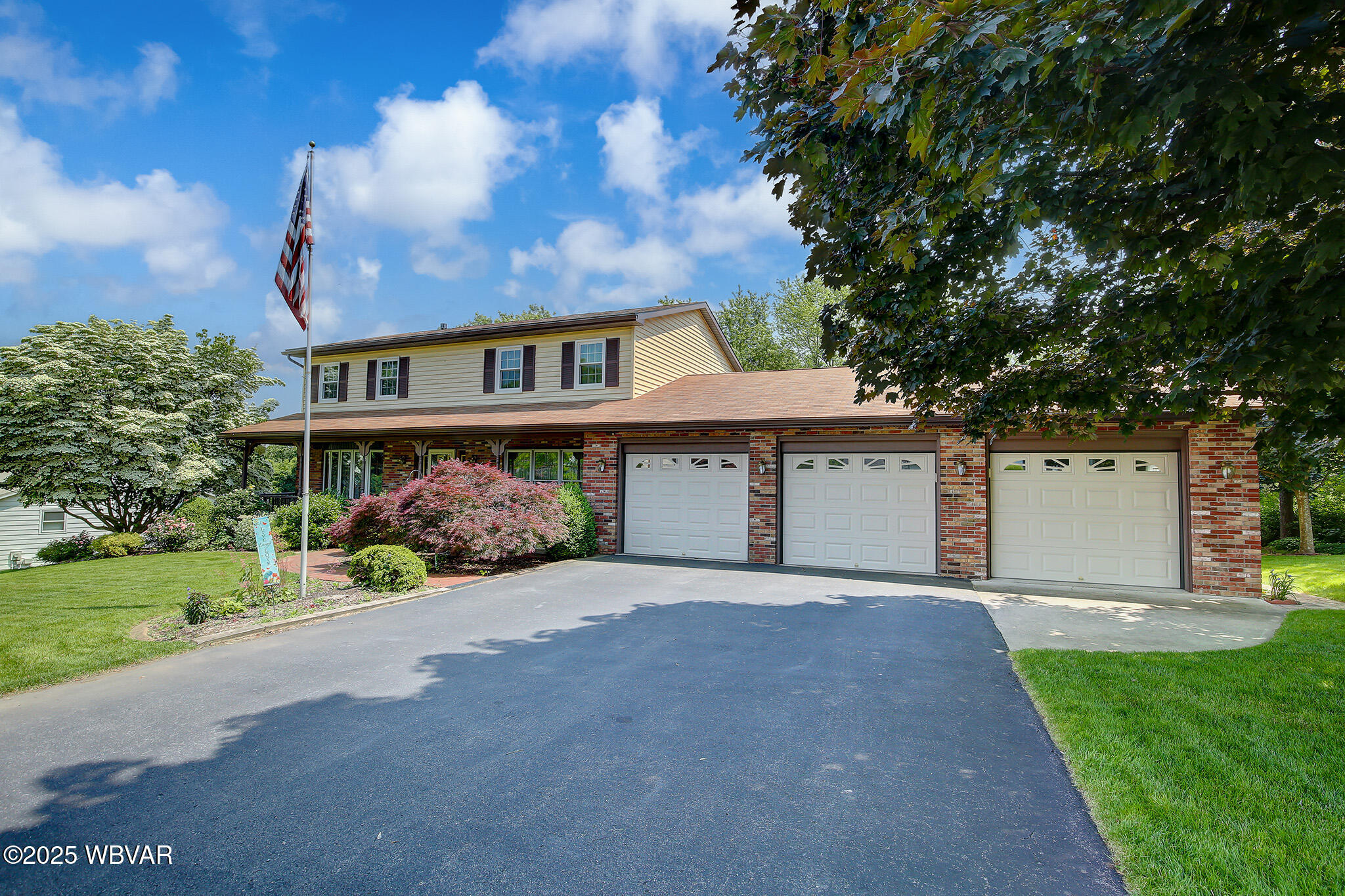 Williamsport, Pennsylvania 17701, United States, 4 Bedrooms Bedrooms, ,3 BathroomsBathrooms,Residential,Contingent,162261