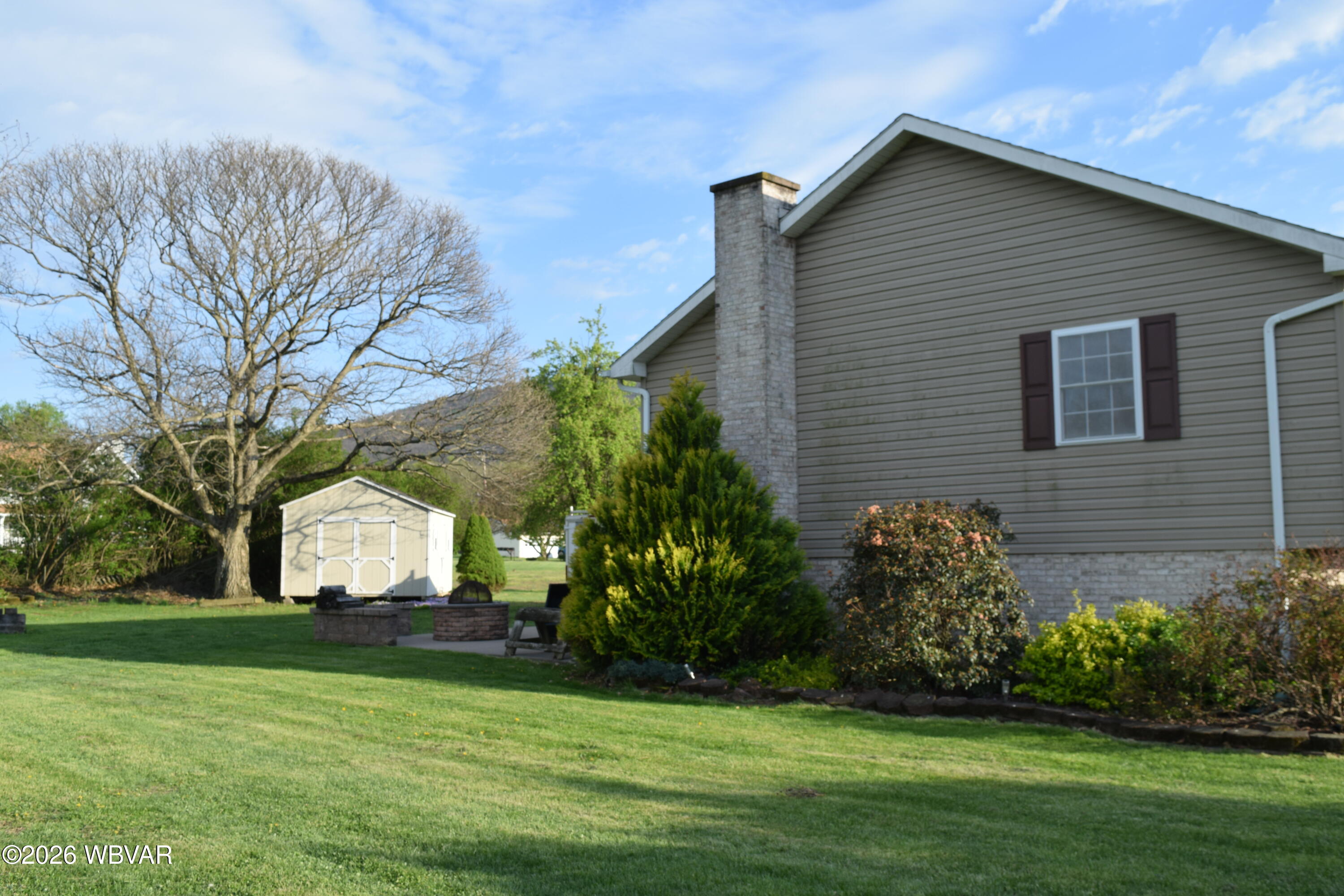 Properties 5 1835 aaron drive