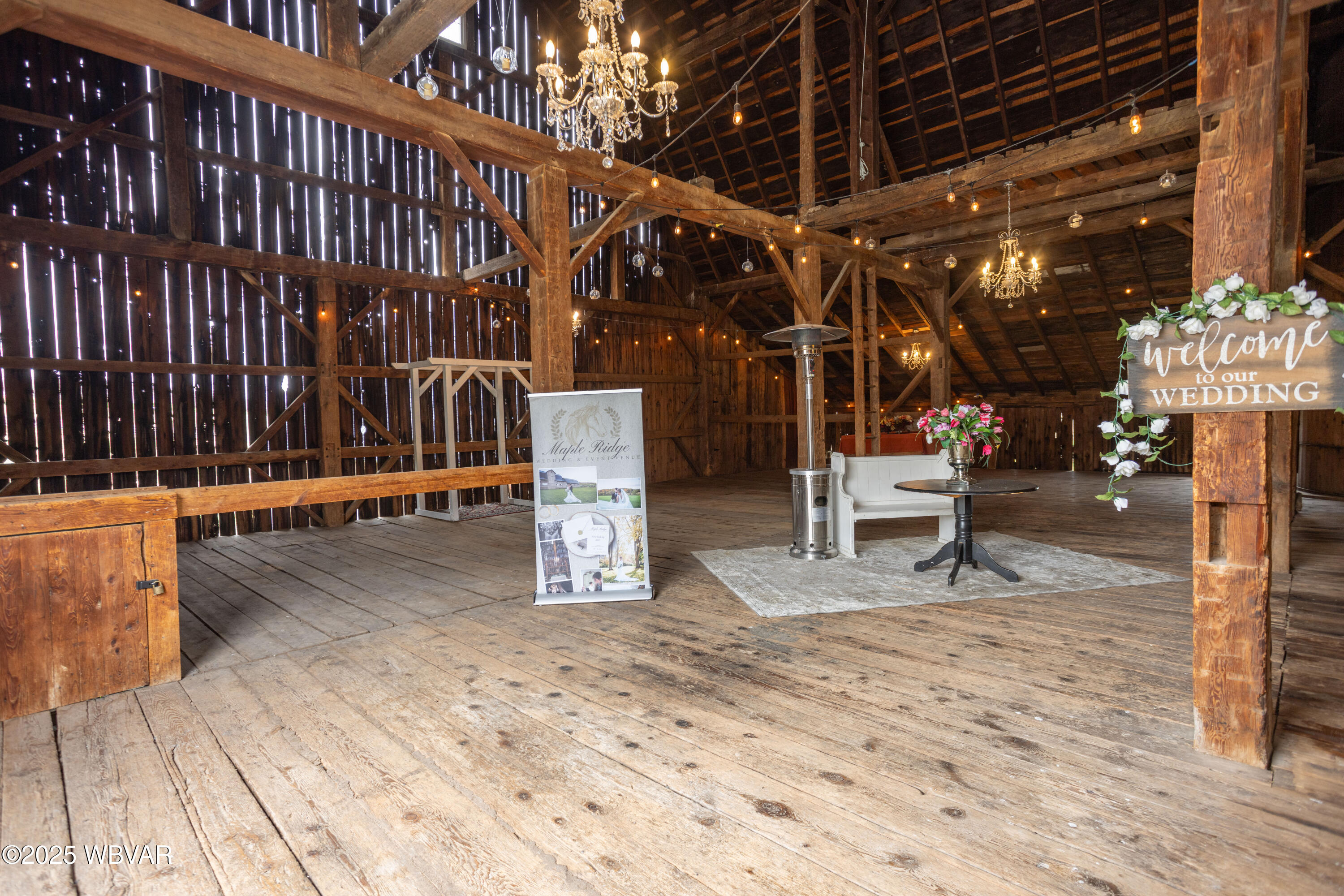 Properties 4 211 HANKS ROAD