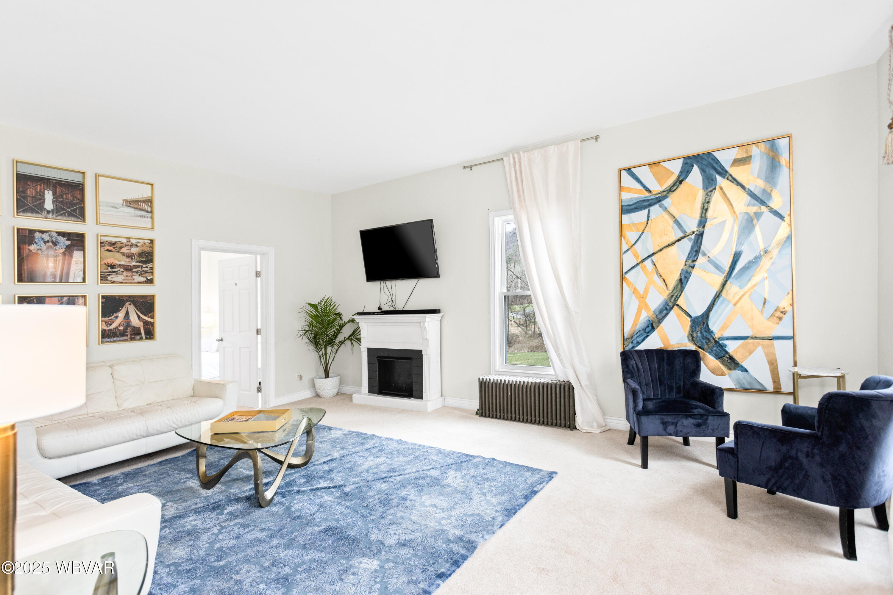 Properties 6 211 HANKS ROAD