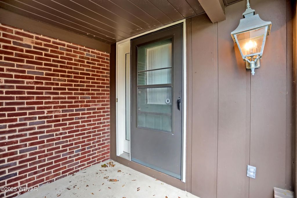 Photo of 1723 PENTRIDGE COVE, Williamsport, PA 17701 (MLS # WB-102678)