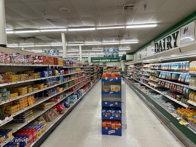 Properties 6 49 N RAILROAD STREET