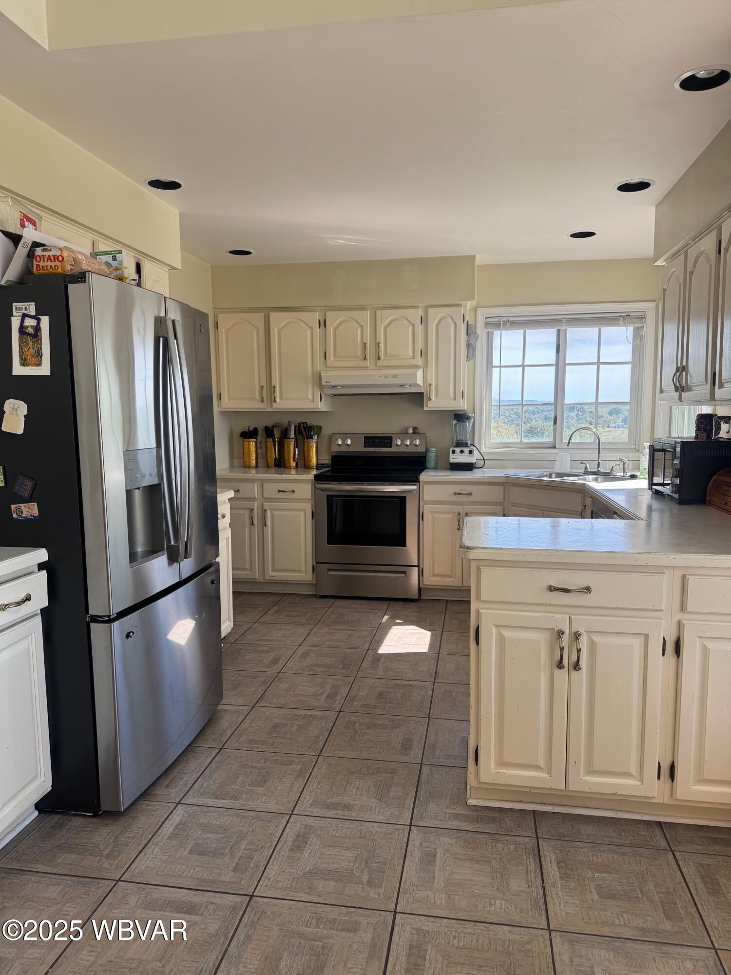 Montoursville, Pennsylvania 17754, United States, 4 Bedrooms Bedrooms, ,3 BathroomsBathrooms,Residential,Active,157917