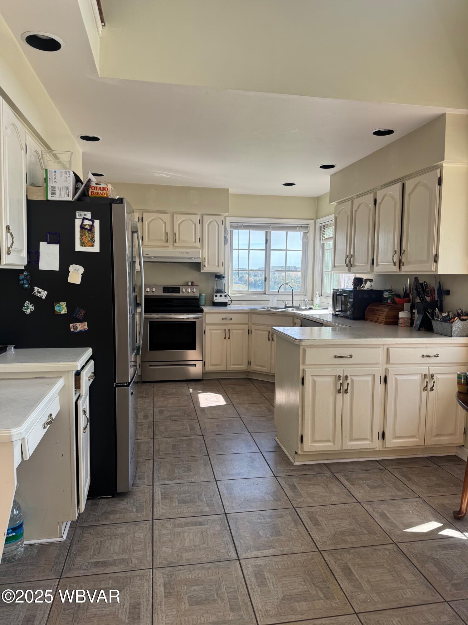 Montoursville, Pennsylvania 17754, United States, 4 Bedrooms Bedrooms, ,3 BathroomsBathrooms,Residential,Active,157917