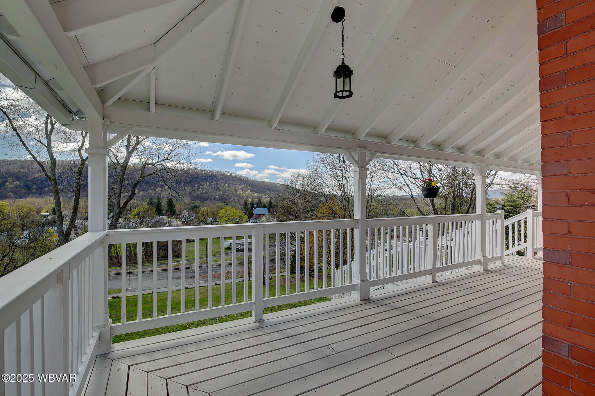 Montgomery, Pennsylvania 17752, United States, 5 Bedrooms Bedrooms, ,3 BathroomsBathrooms,Residential,Active,108512