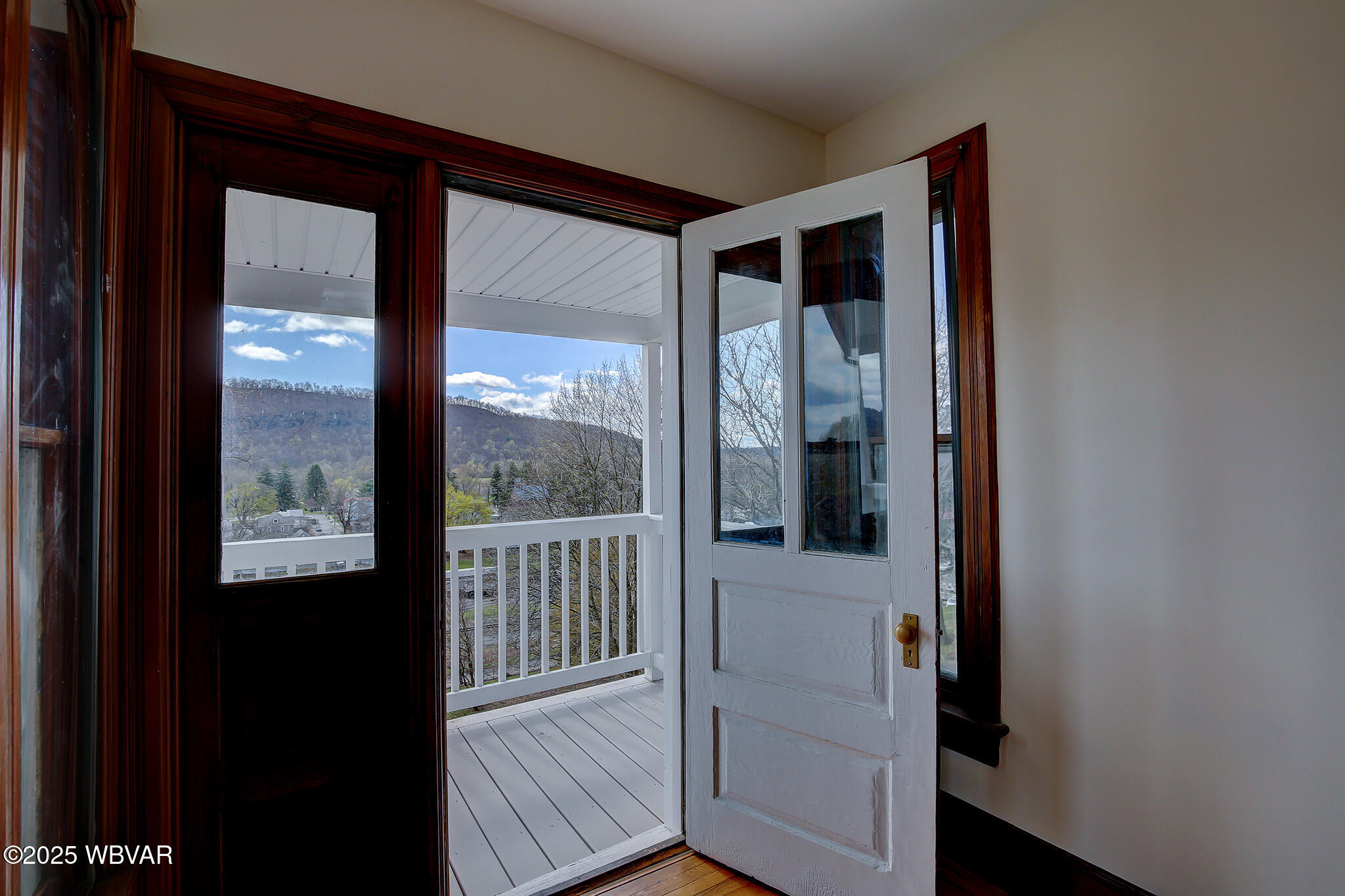 Montgomery, Pennsylvania 17752, United States, 5 Bedrooms Bedrooms, ,3 BathroomsBathrooms,Residential,Active,108512