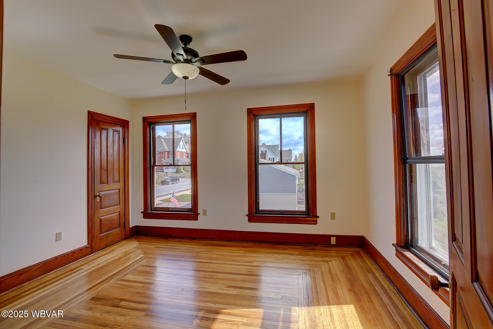 Montgomery, Pennsylvania 17752, United States, 5 Bedrooms Bedrooms, ,3 BathroomsBathrooms,Residential,Active,108512