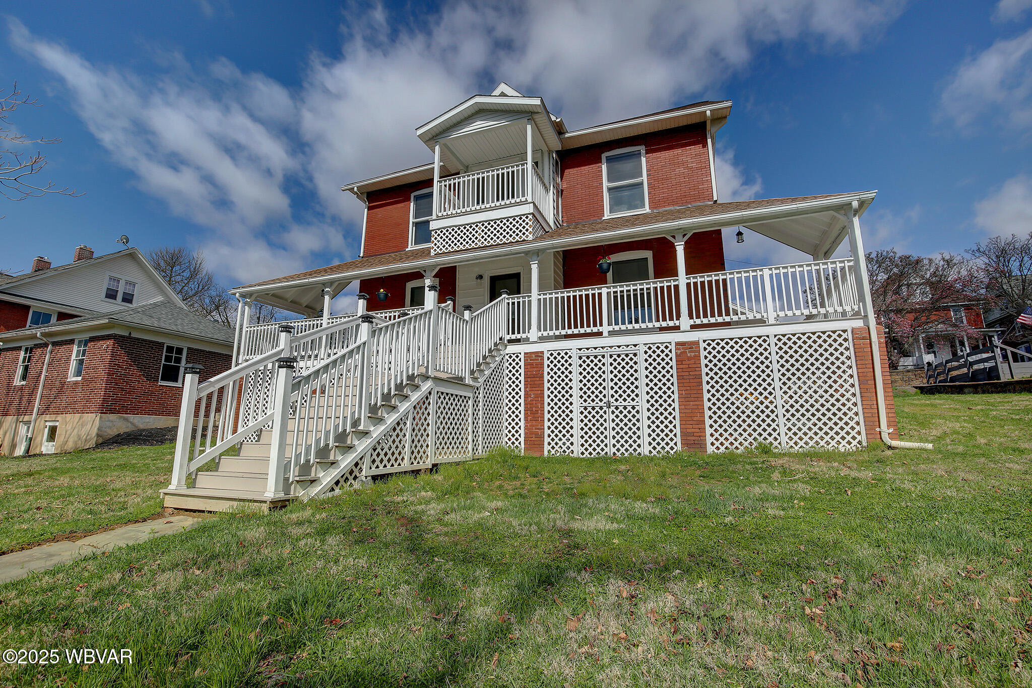 Montgomery, Pennsylvania 17752, United States, 5 Bedrooms Bedrooms, ,3 BathroomsBathrooms,Residential,Active,108512