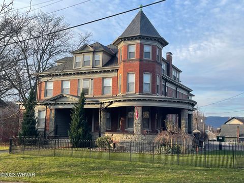 Properties 92 639 MARKET STREET Williamsport PA 17701