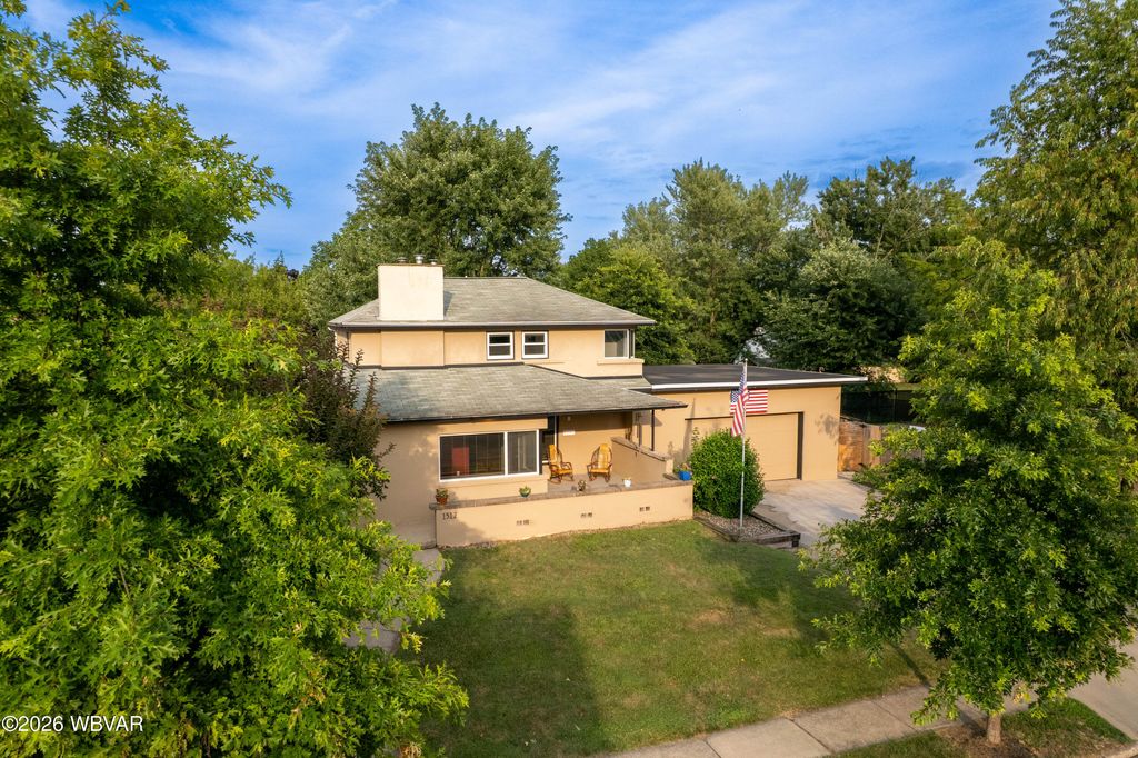 Photo of 1512 WARREN AVENUE, Williamsport, PA 17701 (MLS # WB-104473)