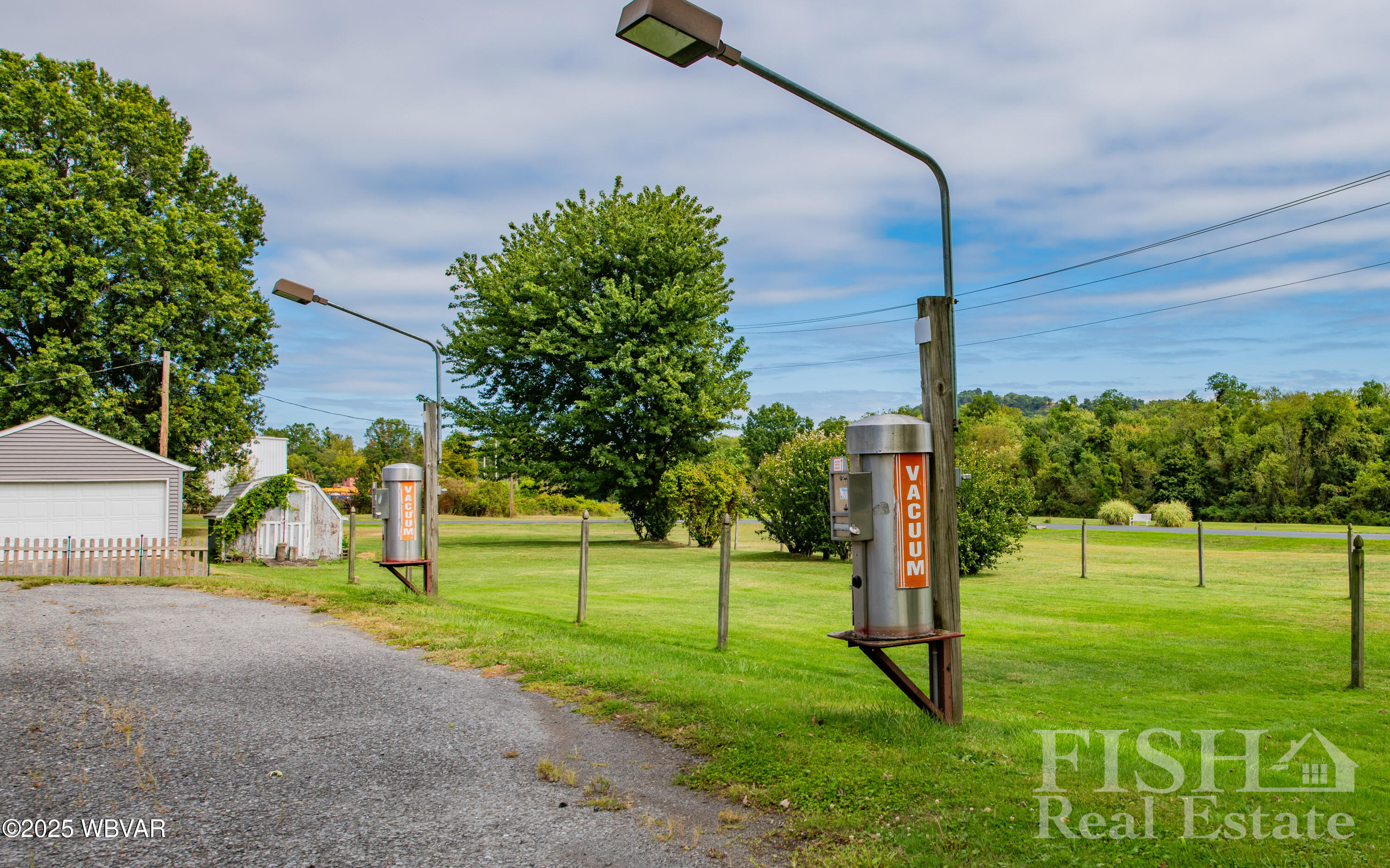 Properties 4 860 WATER STREET