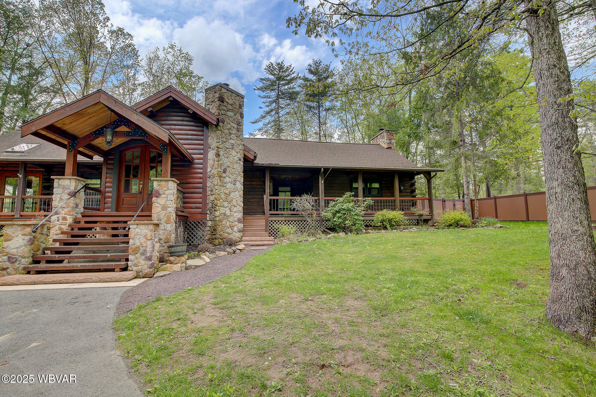 Williamsport, Pennsylvania 17701, United States, 3 Bedrooms Bedrooms, ,3 BathroomsBathrooms,Residential,Active,127441