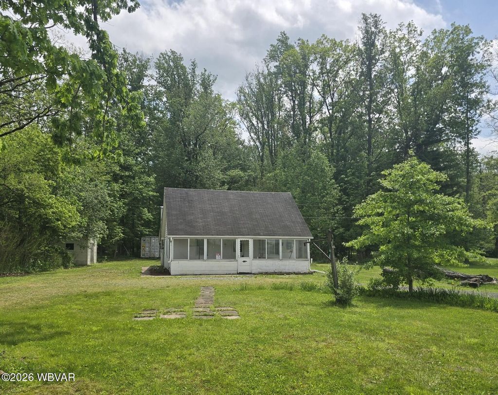Photo of 413 W VILLAGE DRIVE, Williamsport, PA 17702 (MLS # WB-103940)