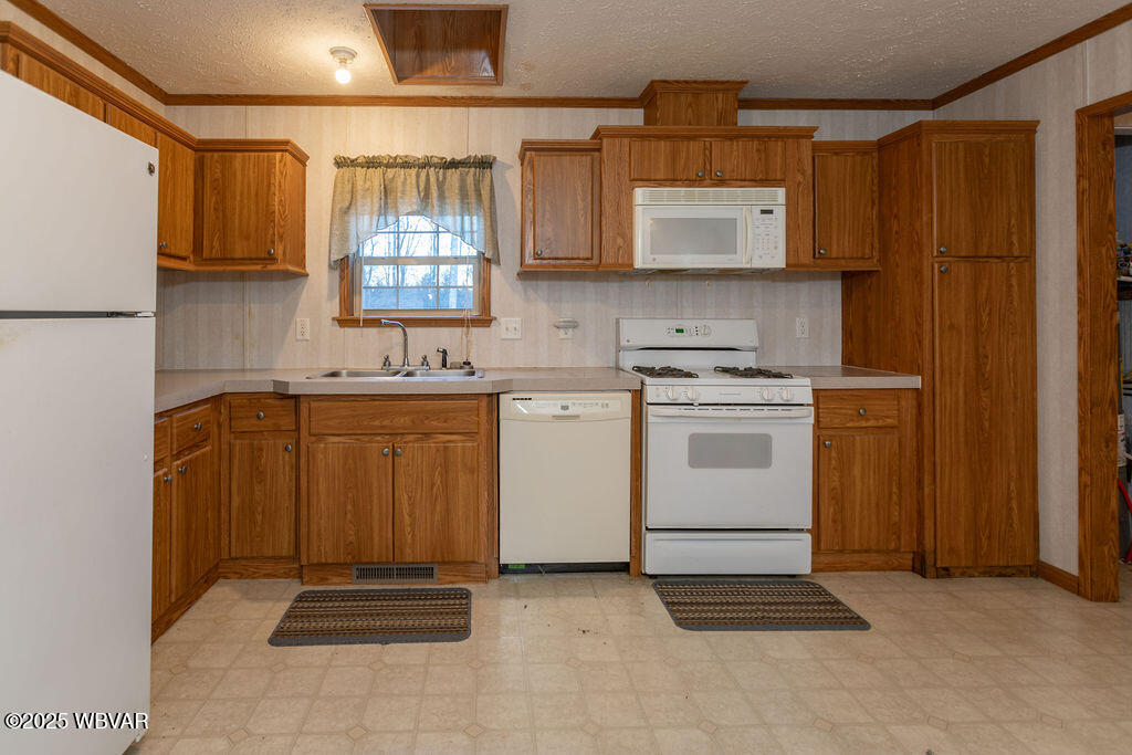 Shunk, Pennsylvania 17768, United States, 3 Bedrooms Bedrooms, ,2 BathroomsBathrooms,Residential,Active,103572