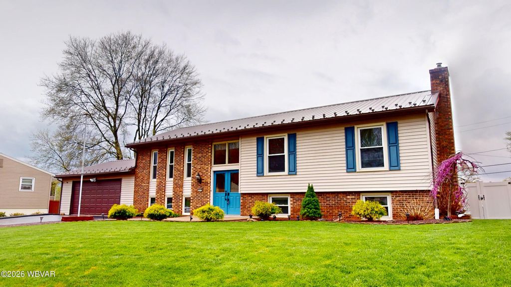 Photo of 1511 PEBBLEWOOD LANE, Williamsport, PA 17701 (MLS # WB-103667)