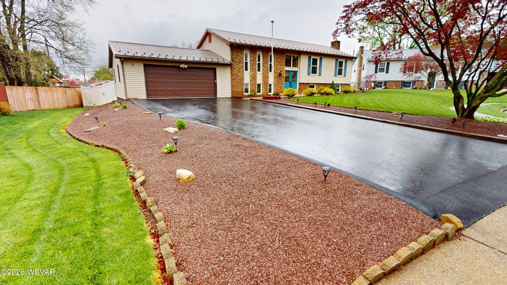 Photo of 1511 PEBBLEWOOD LANE, Williamsport, PA 17701 (MLS # WB-103667)
