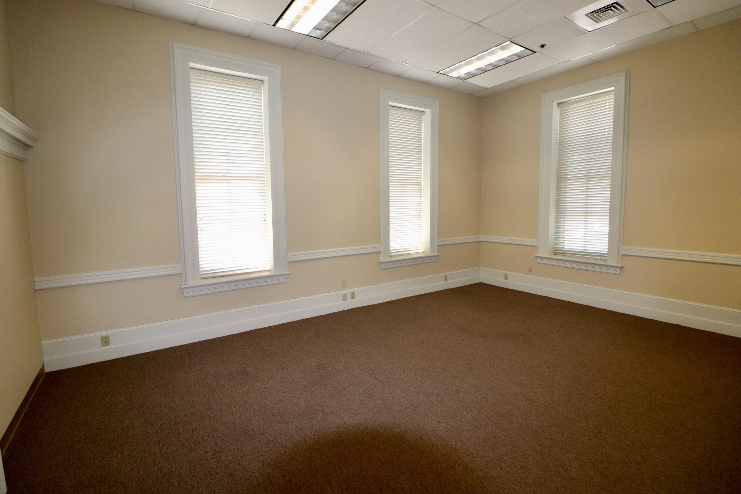 Williamsport, Pennsylvania 17701, United States, ,2 BathroomsBathrooms,Residential,Active,57851