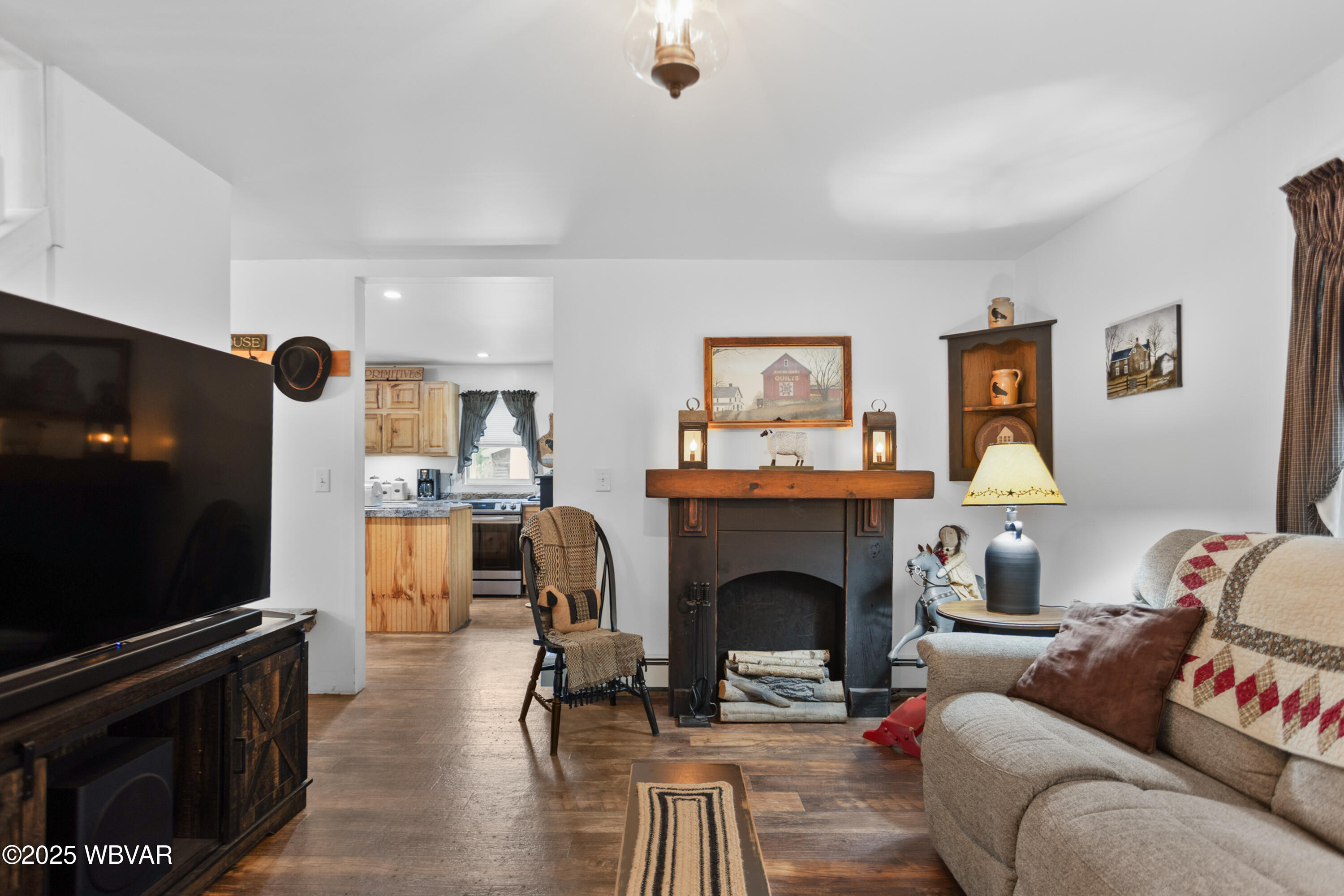 Roaring Branch, Pennsylvania 17765, United States, 2 Bedrooms Bedrooms, ,1 BathroomBathrooms,Residential,Active,197451