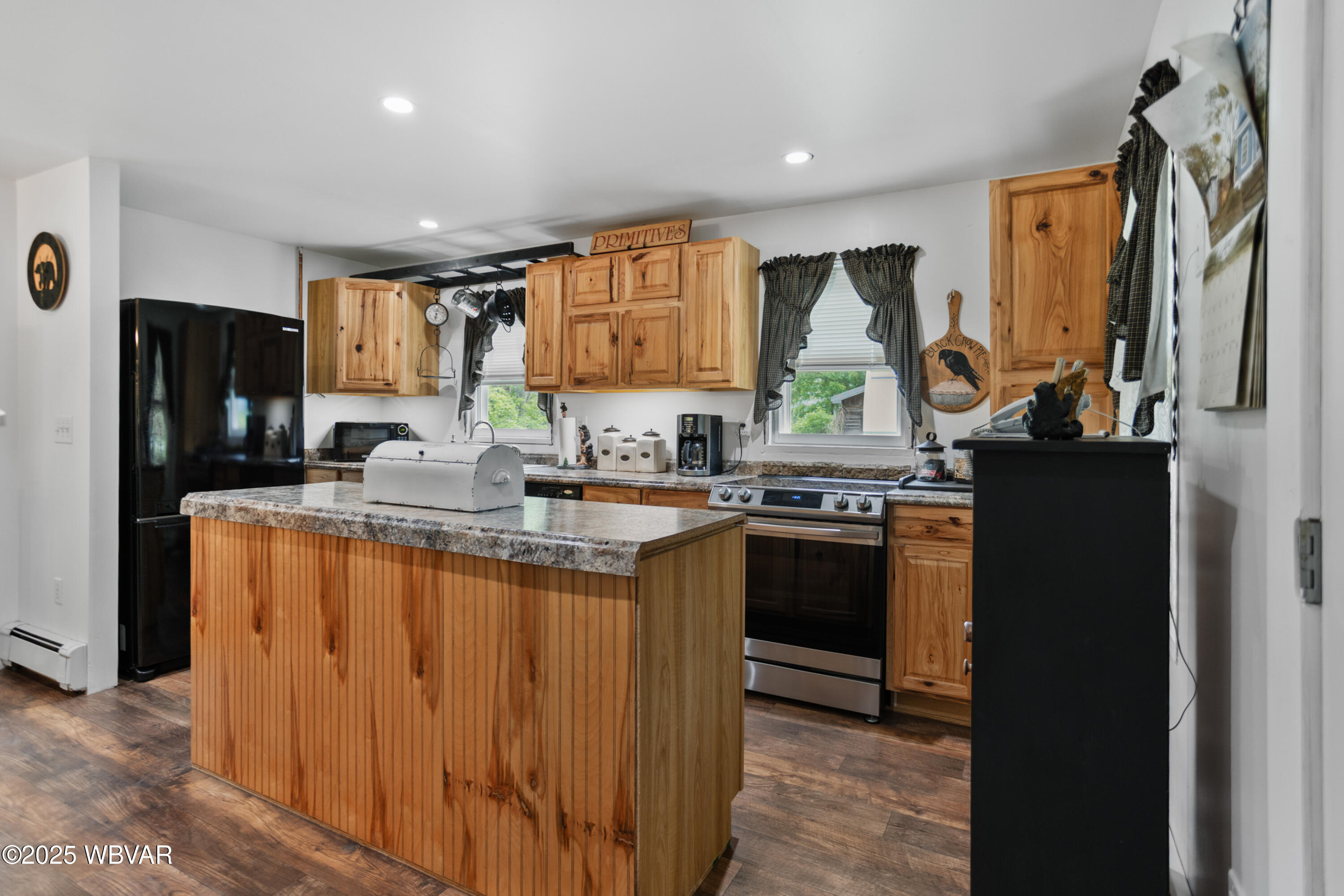 Roaring Branch, Pennsylvania 17765, United States, 2 Bedrooms Bedrooms, ,1 BathroomBathrooms,Residential,Active,197451