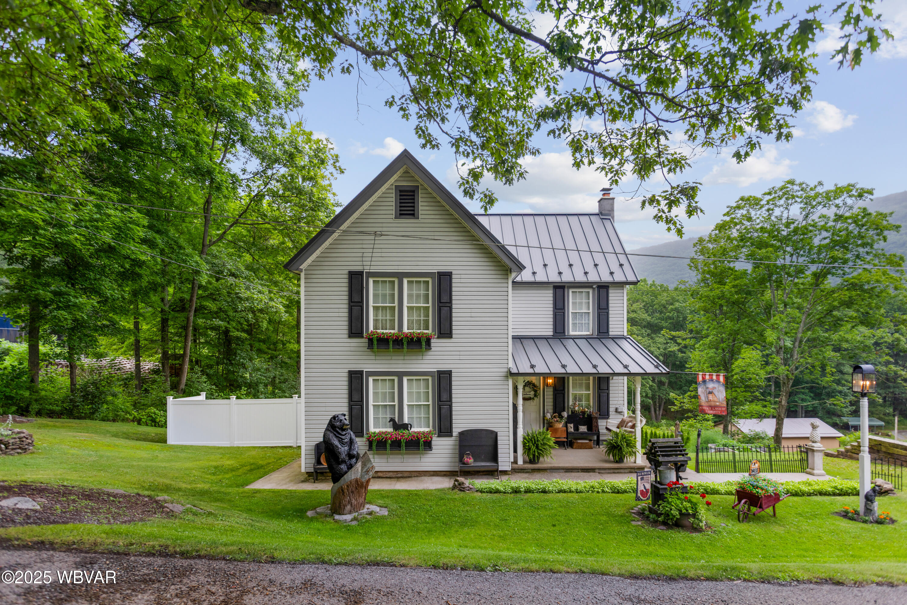 Roaring Branch, Pennsylvania 17765, United States, 2 Bedrooms Bedrooms, ,1 BathroomBathrooms,Residential,Active,197451 Roaring Branch, Pennsylvania 17765, United States, 2 Bedrooms Bedrooms, ,1 BathroomBathrooms,Residential,Active,197451