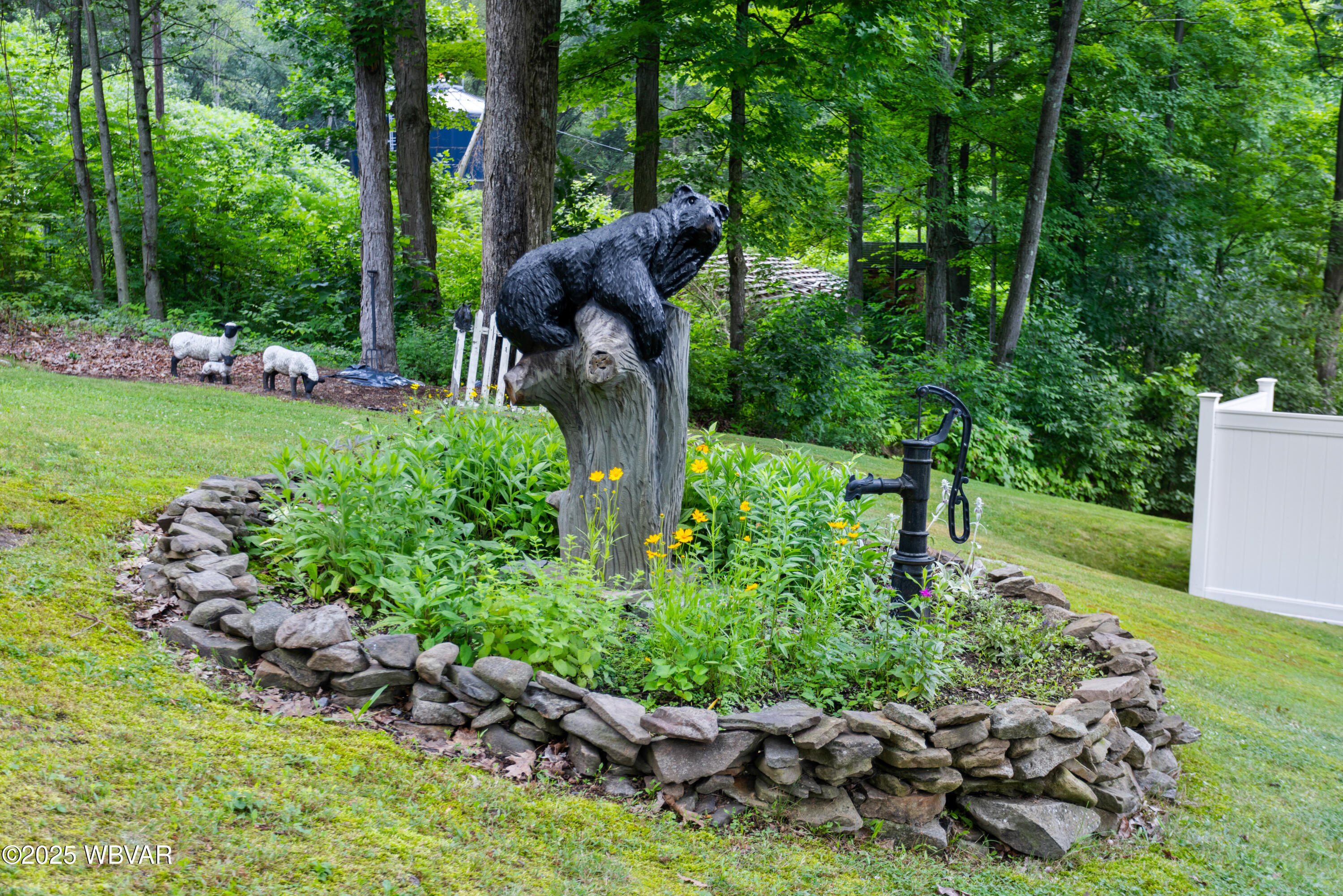 Roaring Branch, Pennsylvania 17765, United States, 2 Bedrooms Bedrooms, ,1 BathroomBathrooms,Residential,Active,197451