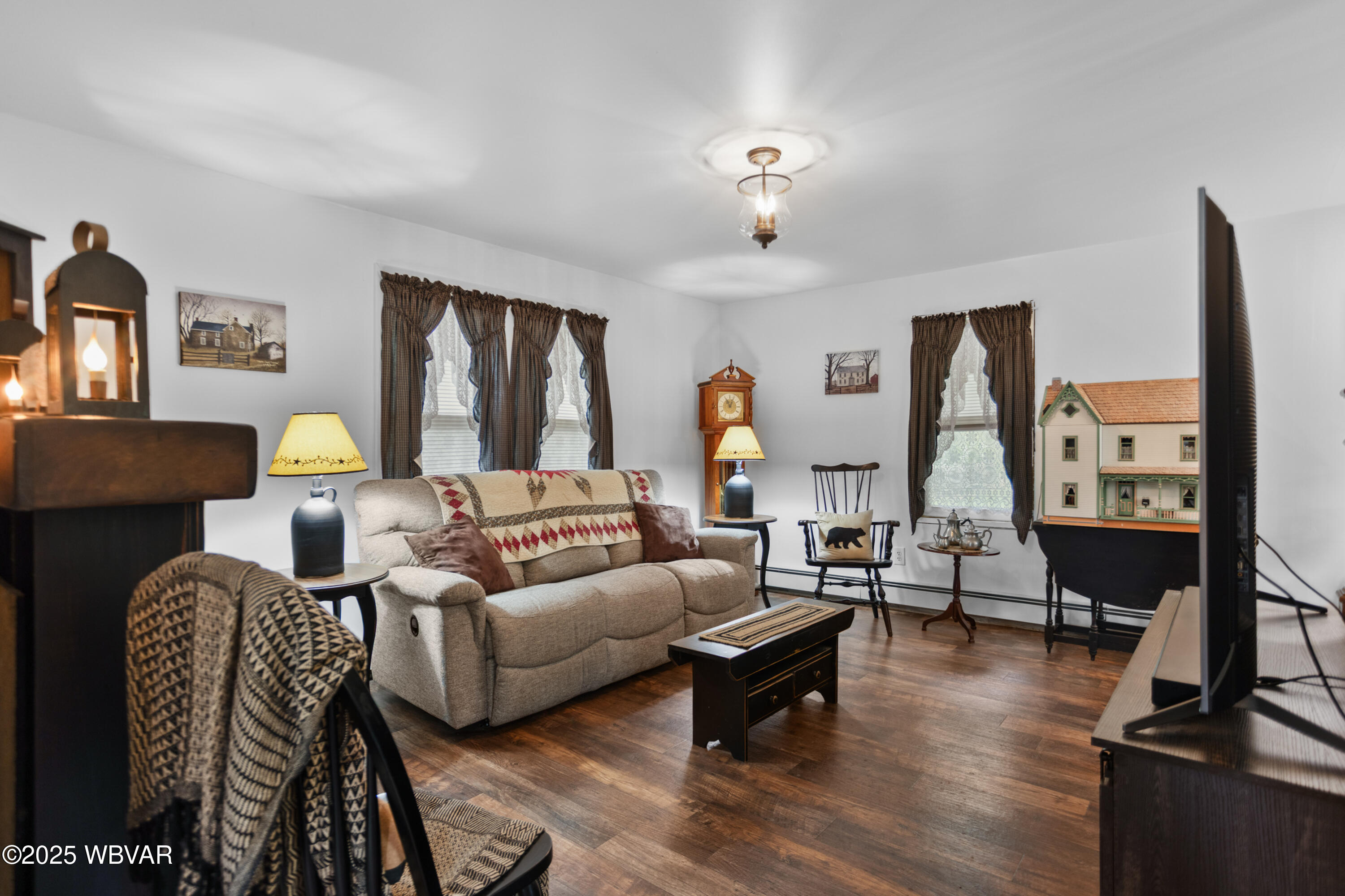 Roaring Branch, Pennsylvania 17765, United States, 2 Bedrooms Bedrooms, ,1 BathroomBathrooms,Residential,Active,197451