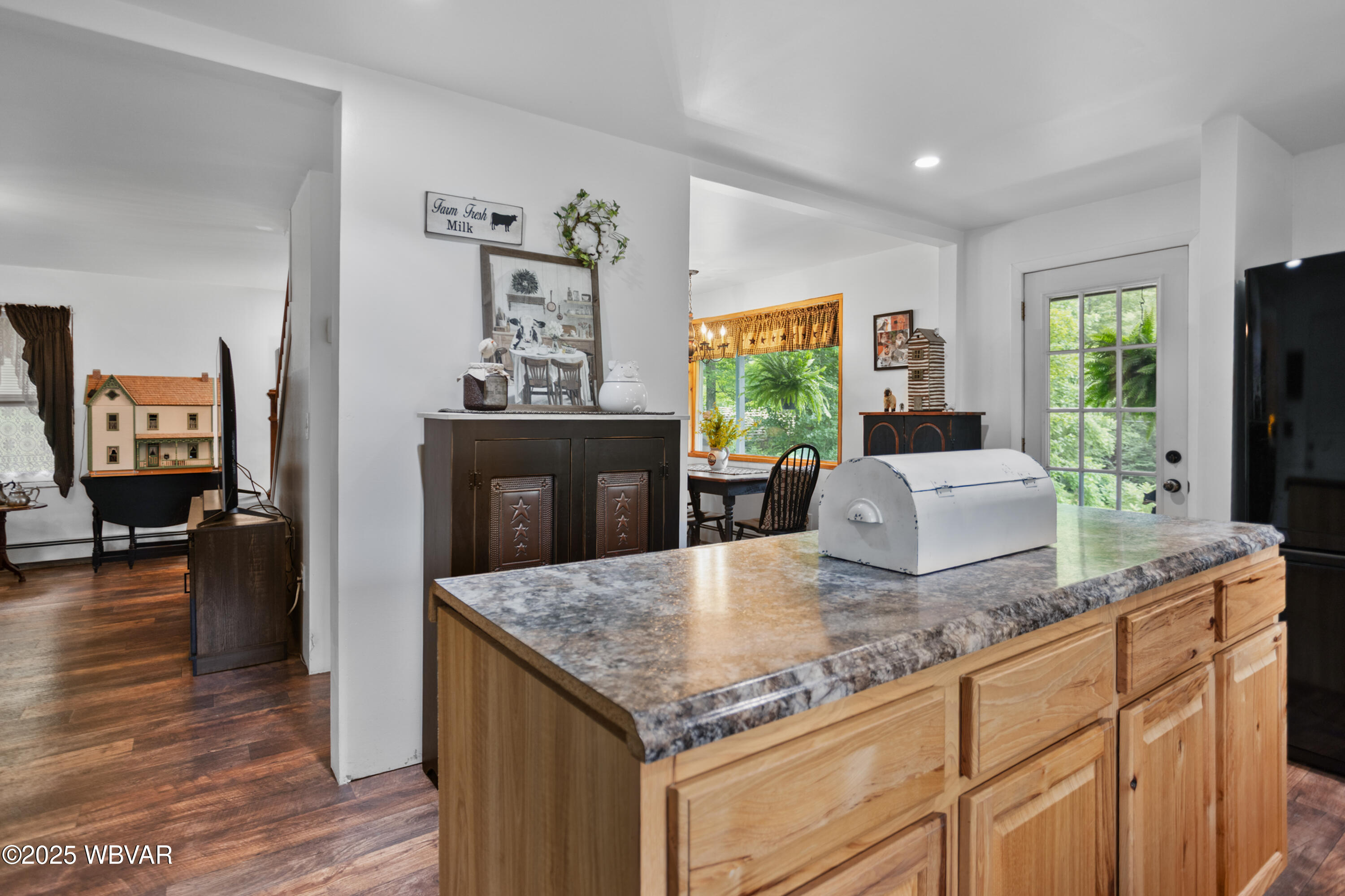 Roaring Branch, Pennsylvania 17765, United States, 2 Bedrooms Bedrooms, ,1 BathroomBathrooms,Residential,Active,197451