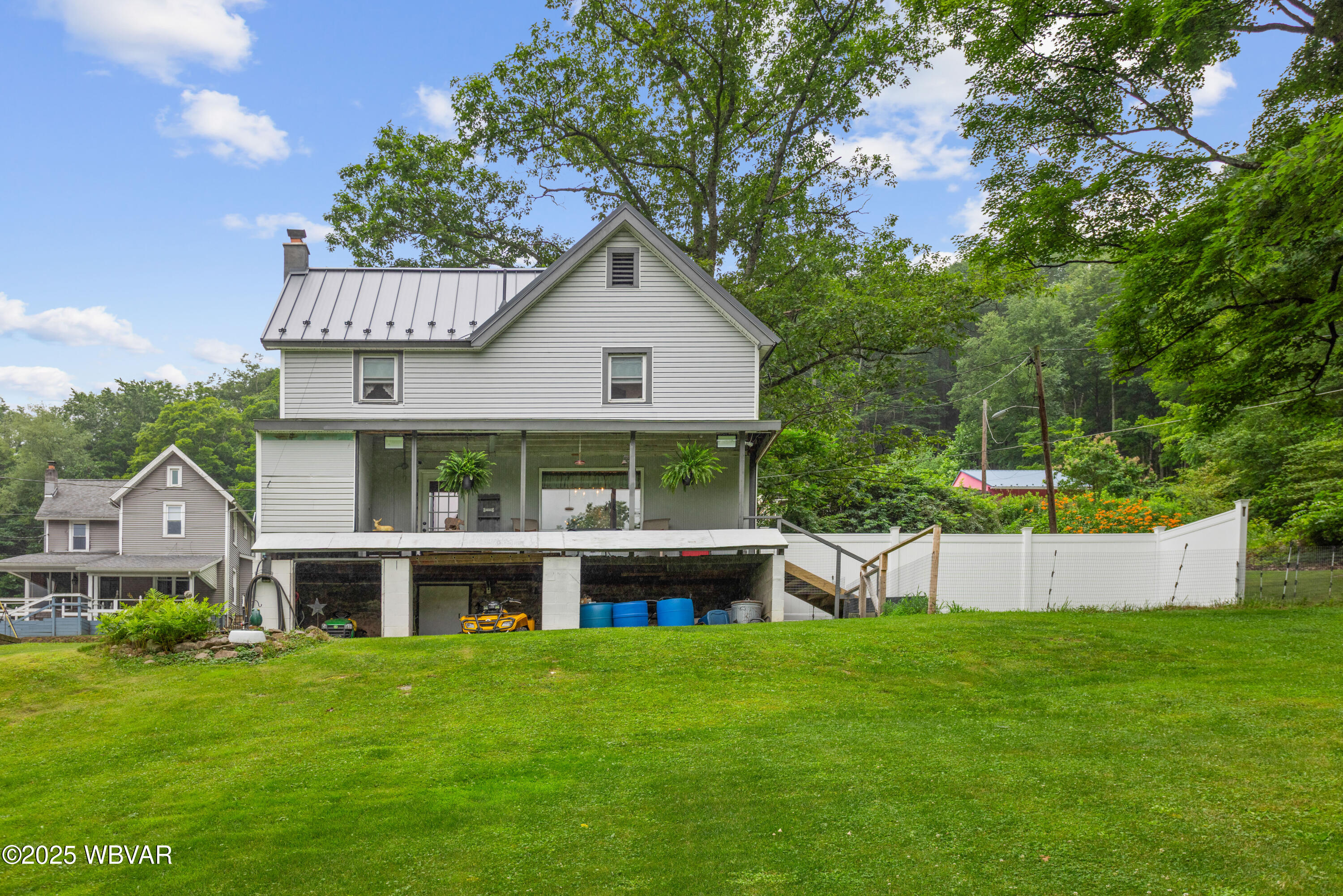 Roaring Branch, Pennsylvania 17765, United States, 2 Bedrooms Bedrooms, ,1 BathroomBathrooms,Residential,Active,197451