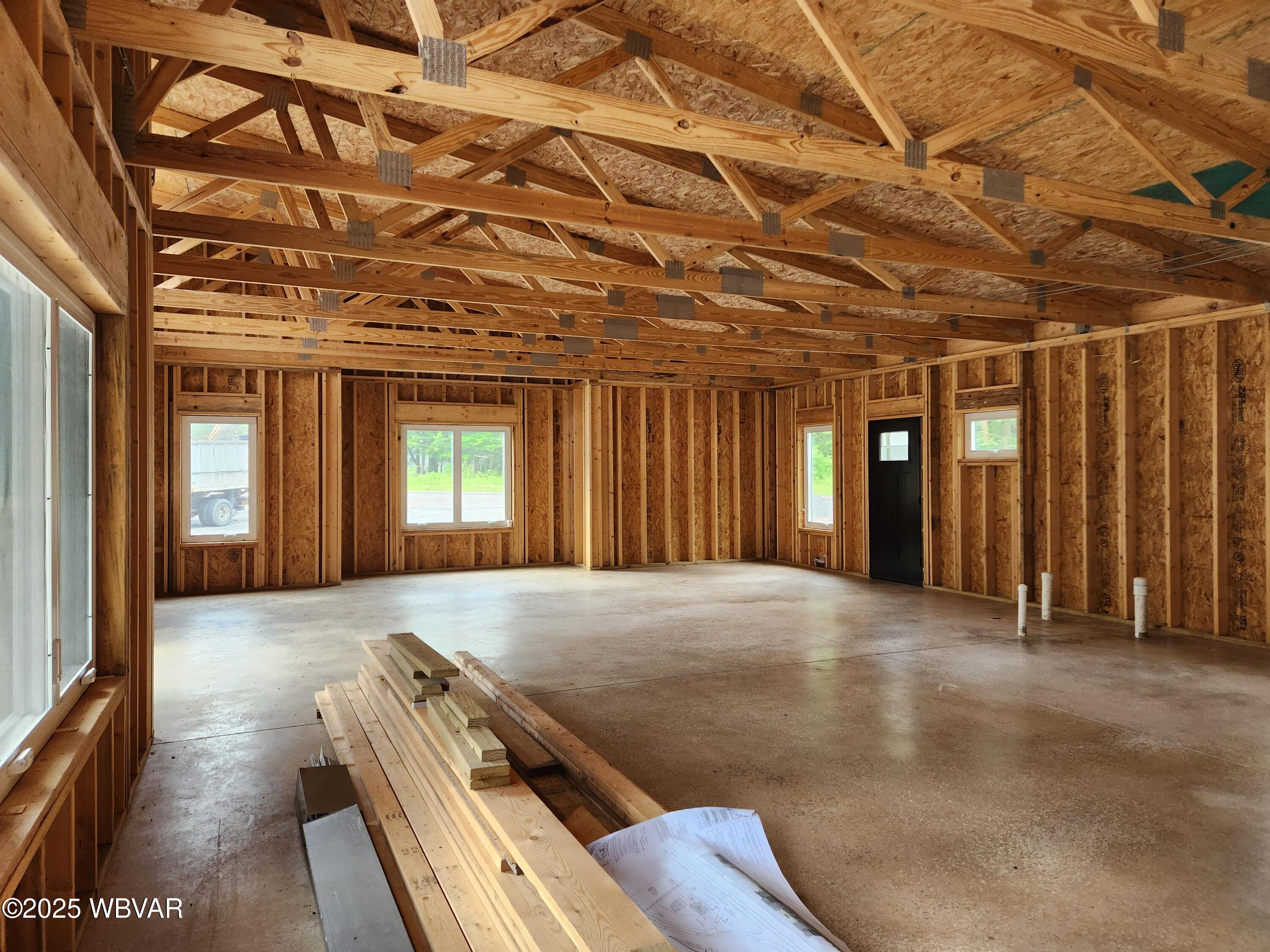 Properties 4 1279 MUNCY STREET