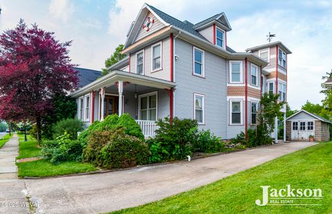 219 MAPLE STREET Jersey Shore PA 17740