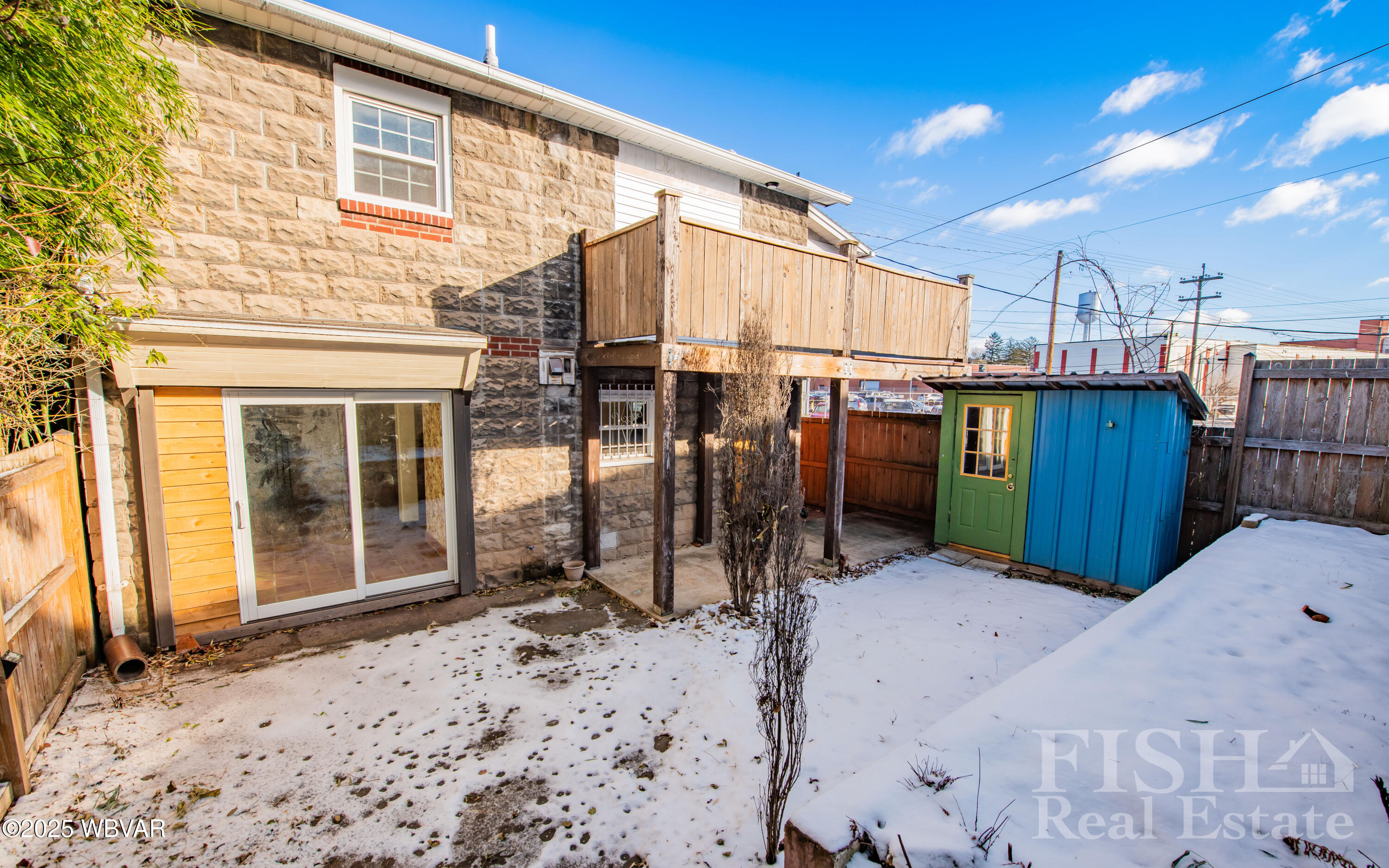 Properties 6 1652-1654 TAYLOR PLACE